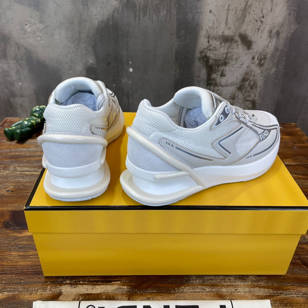 077 38123123 SIZE 35-40