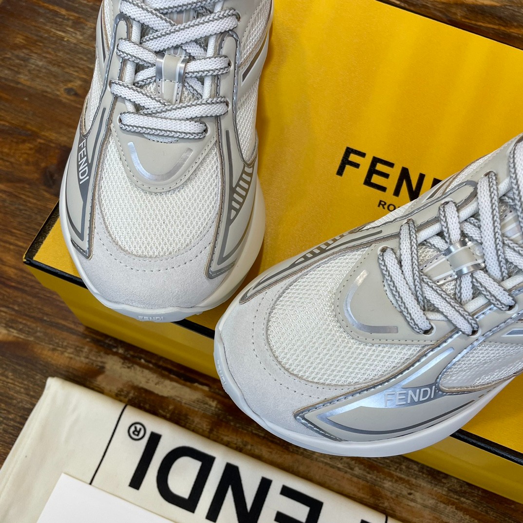 077 38123123 SIZE 35-40