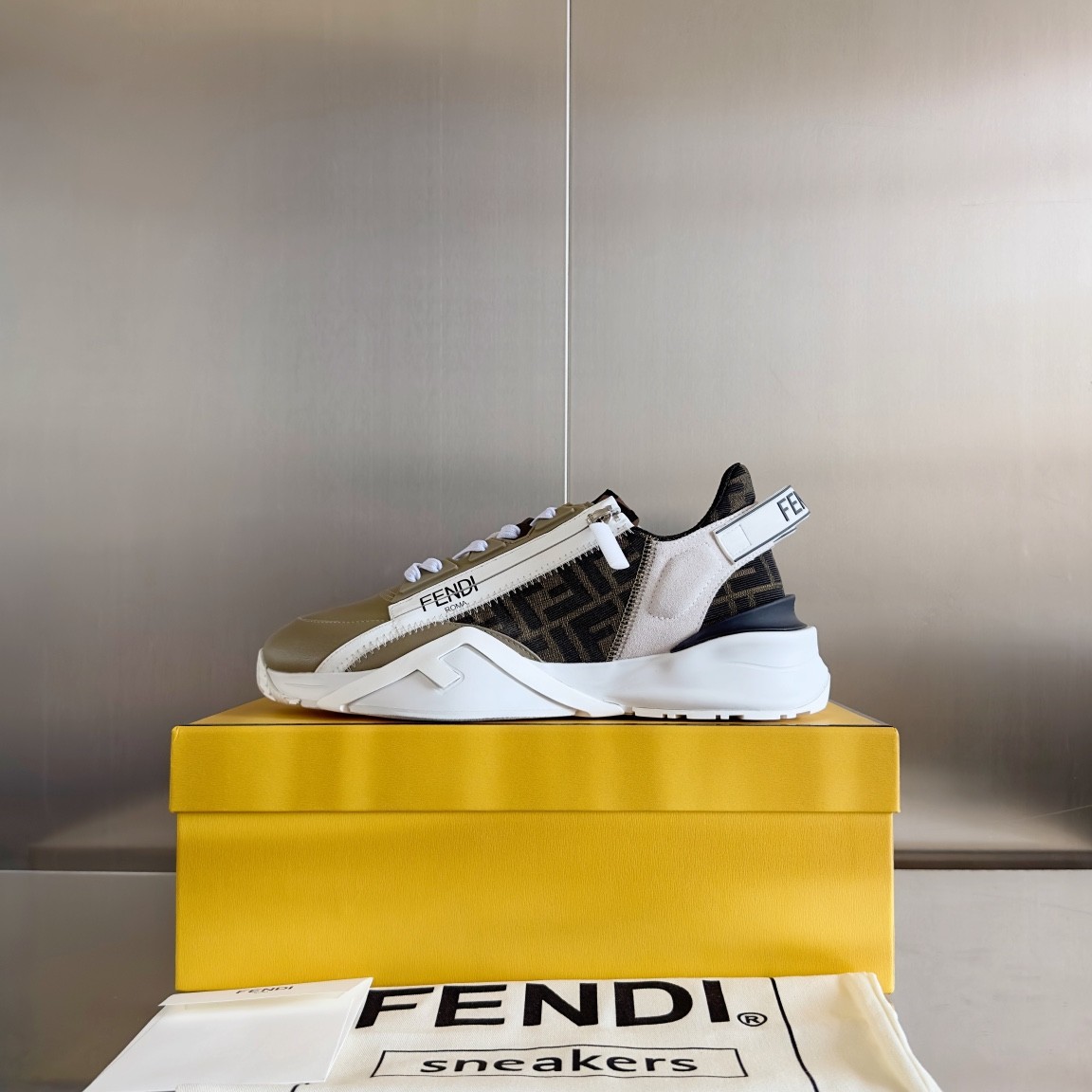 065 47123143 SIZE 38-45