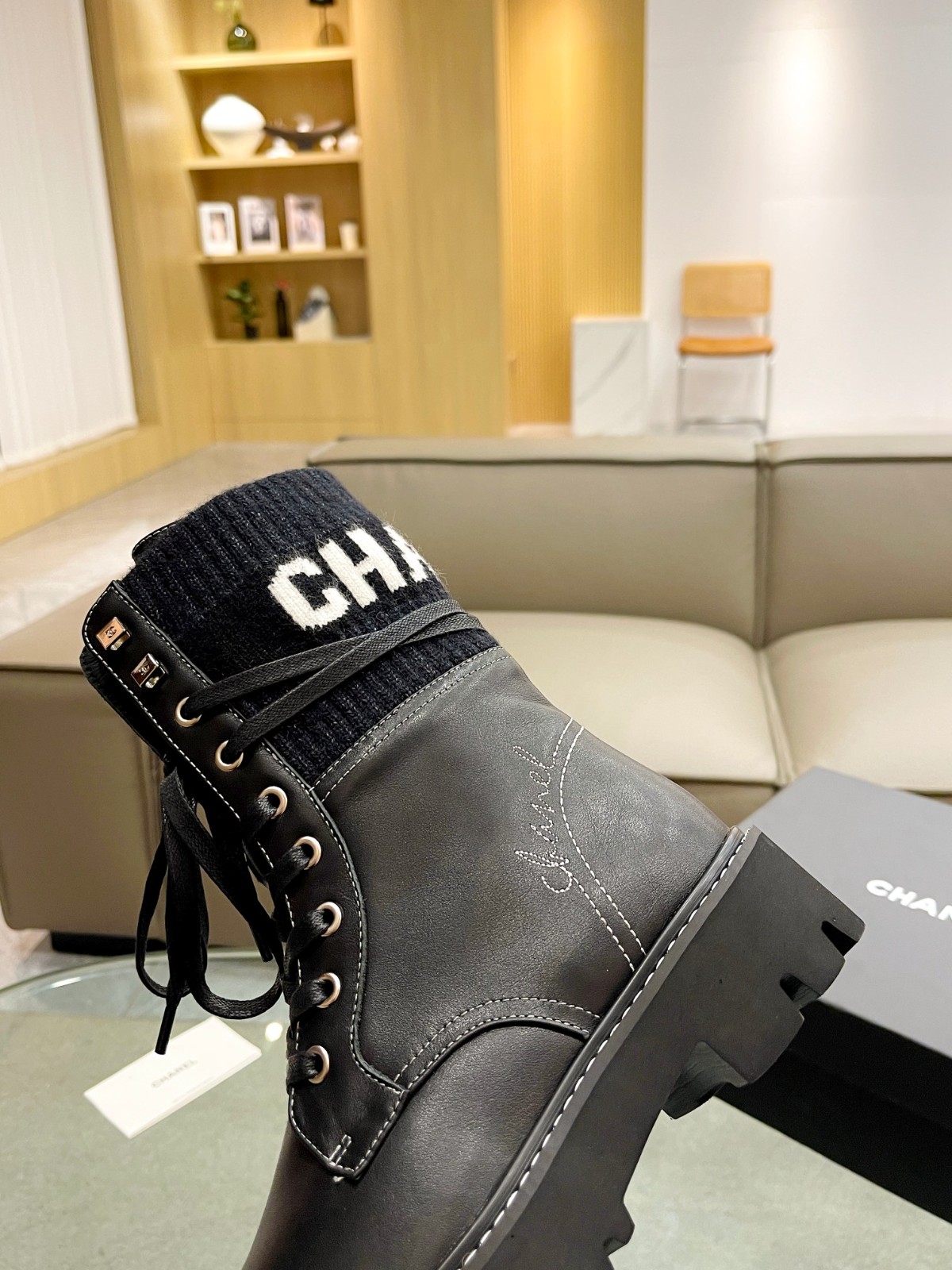 064 SIZE 35-40