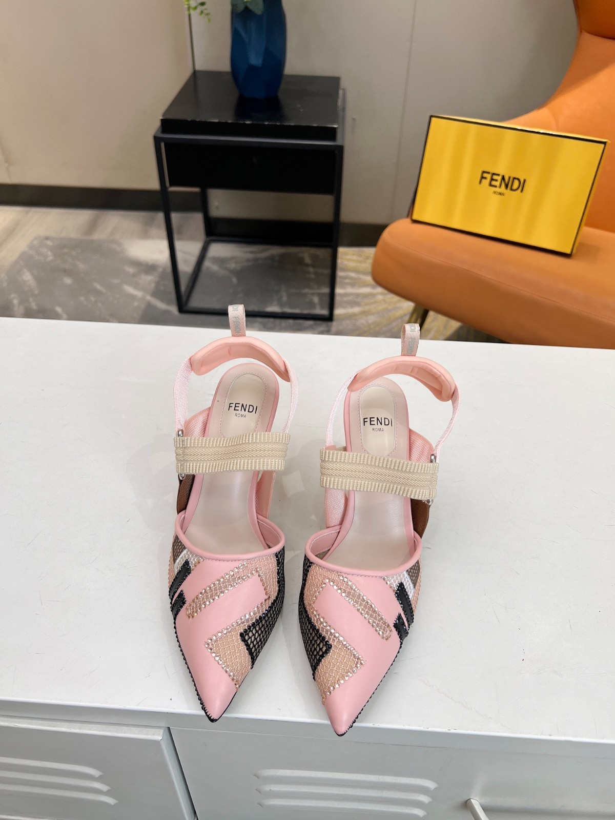 036 30123104 SIZE 35-42