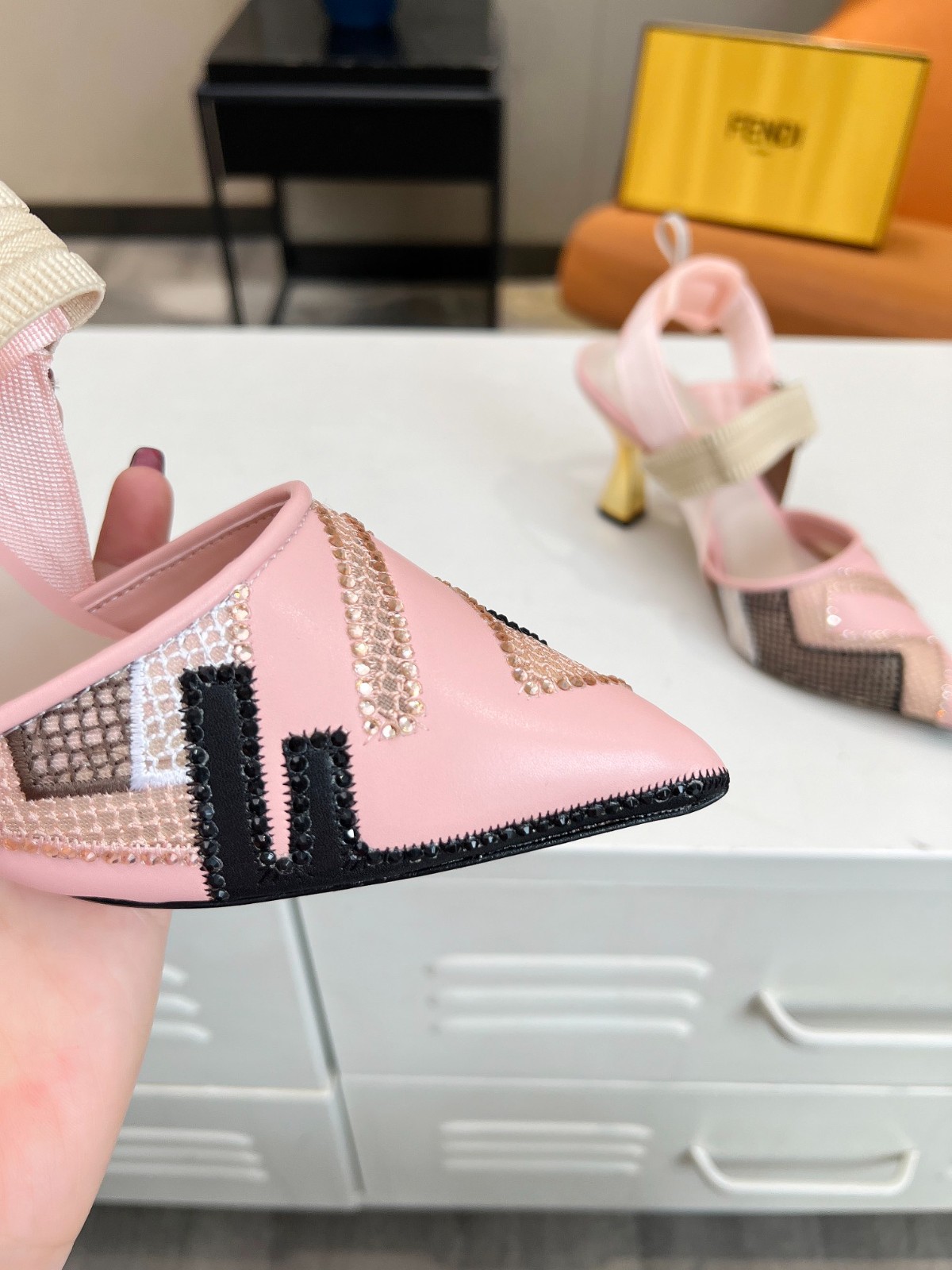 036 30123104 SIZE 35-42