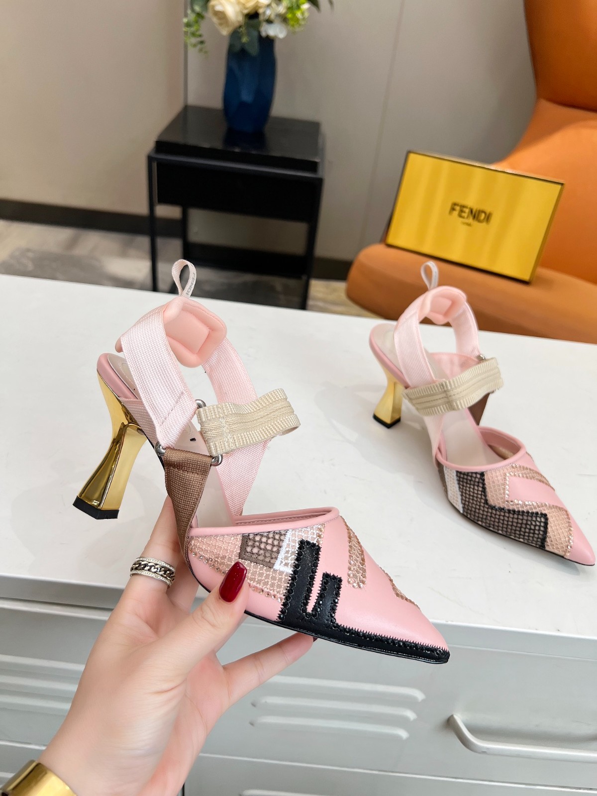 036 30123104 SIZE 35-42