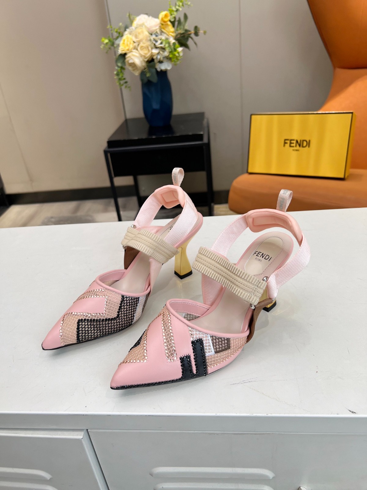 036 30123104 SIZE 35-42