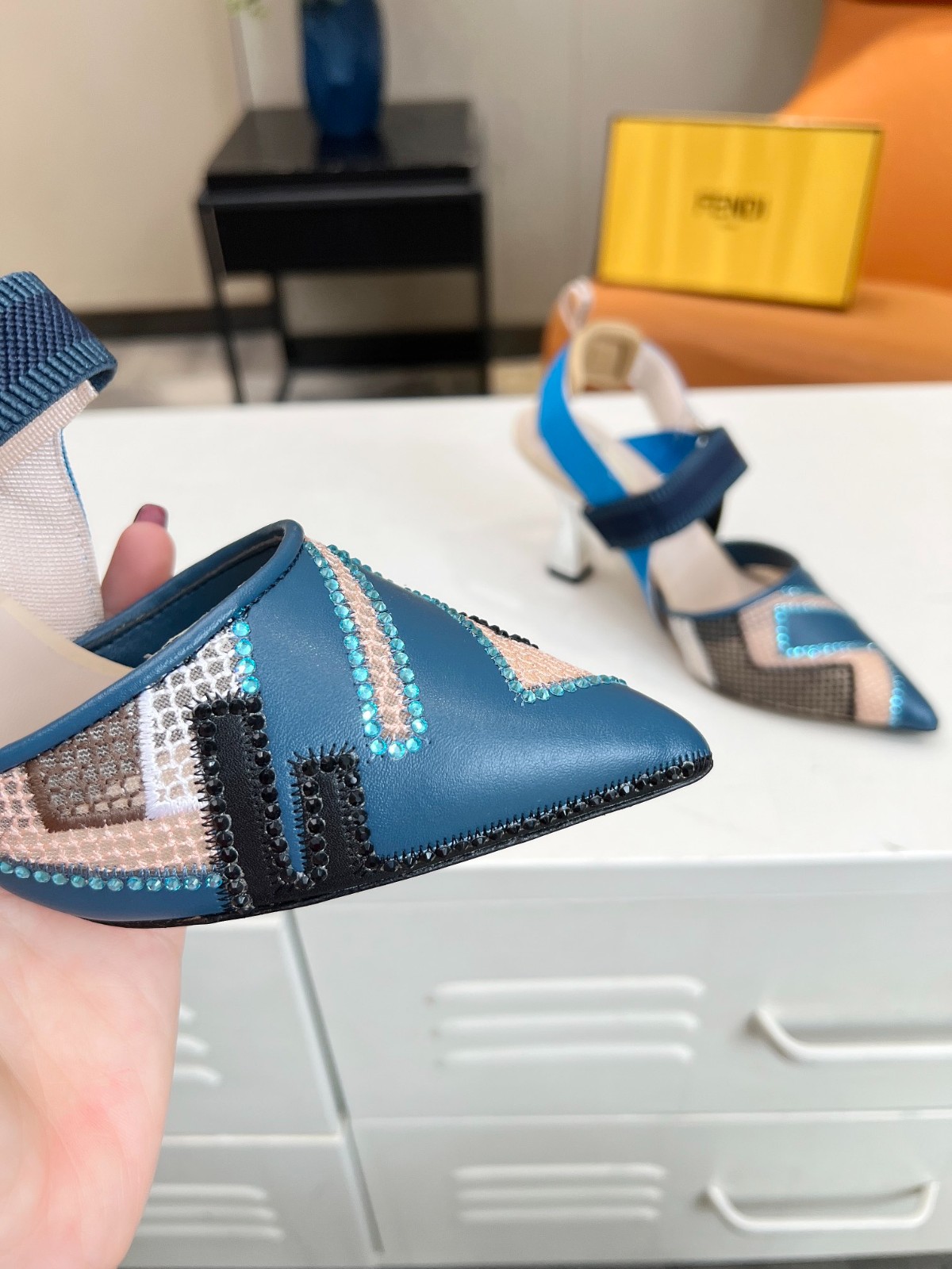 035 30123104 SIZE 35-42