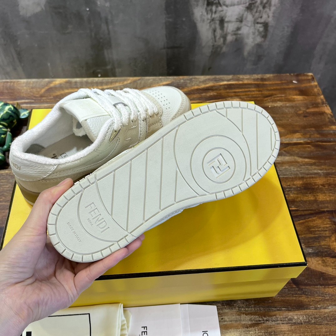 006 41123130 SIZE 35-45