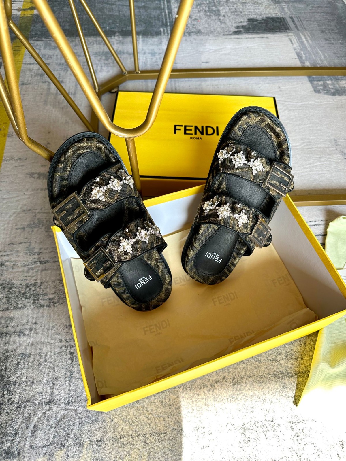 002 26123095 SIZE 35-45
