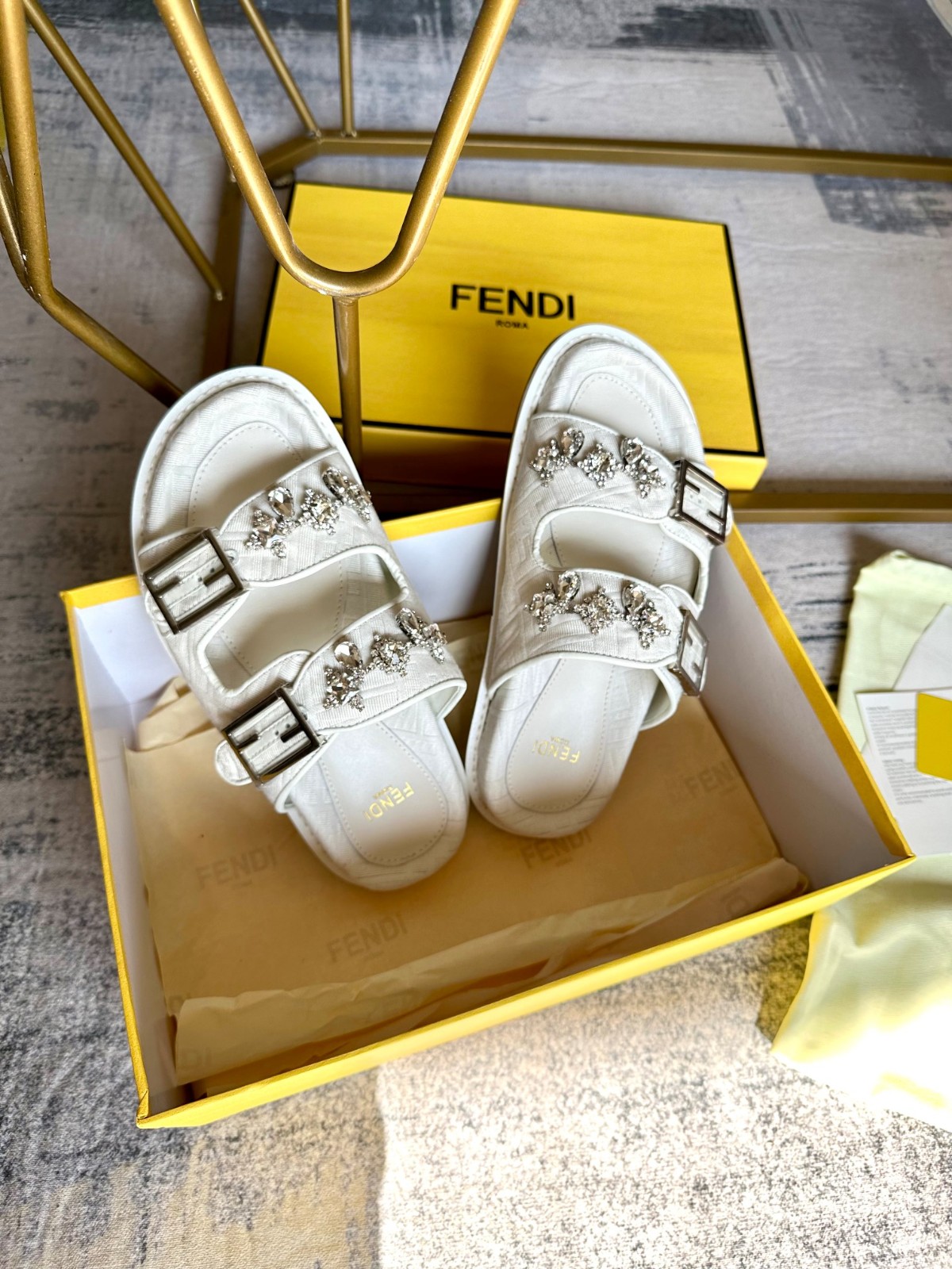 001 26123095 SIZE 35-45