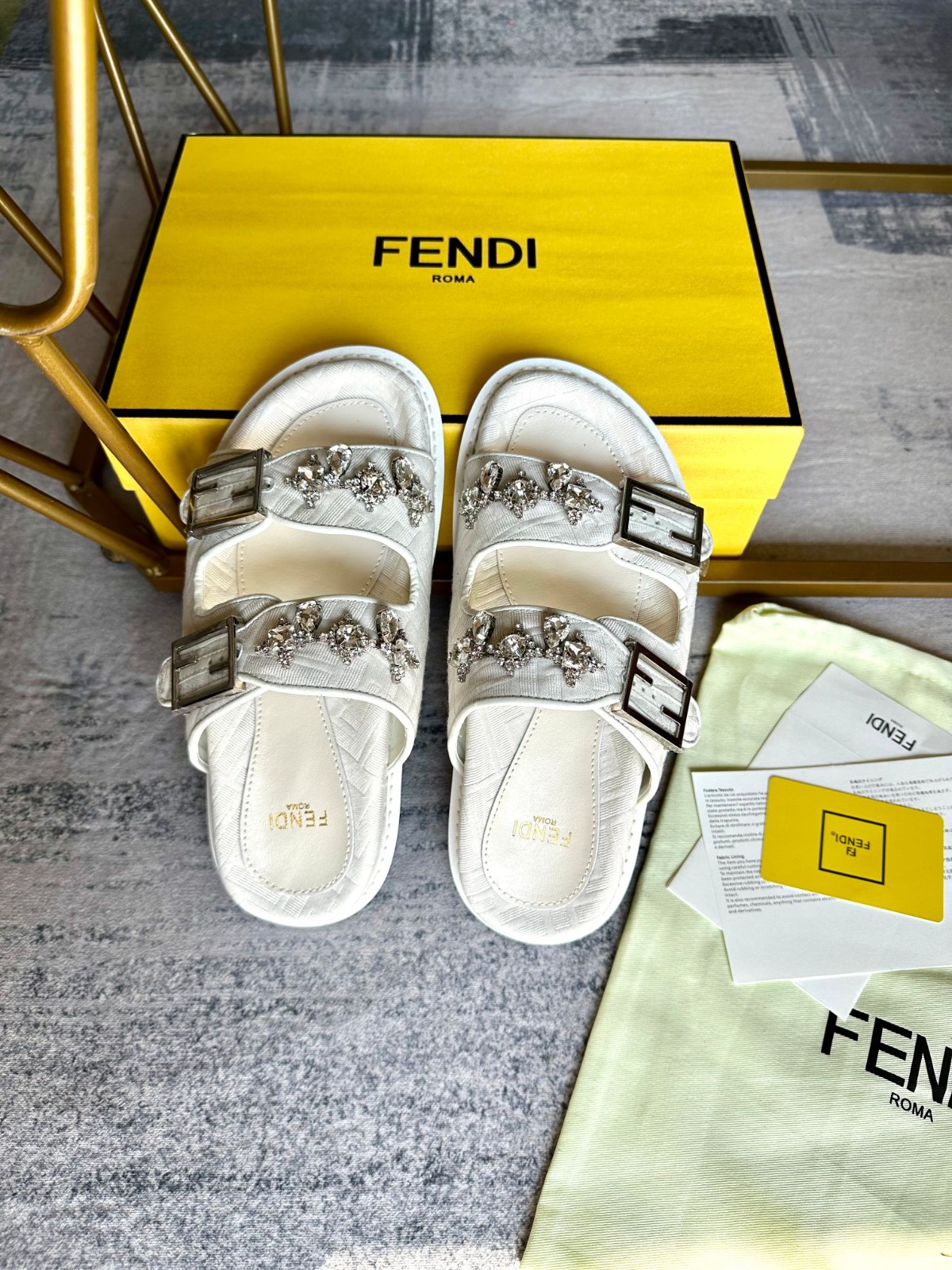 001 26123095 SIZE 35-45
