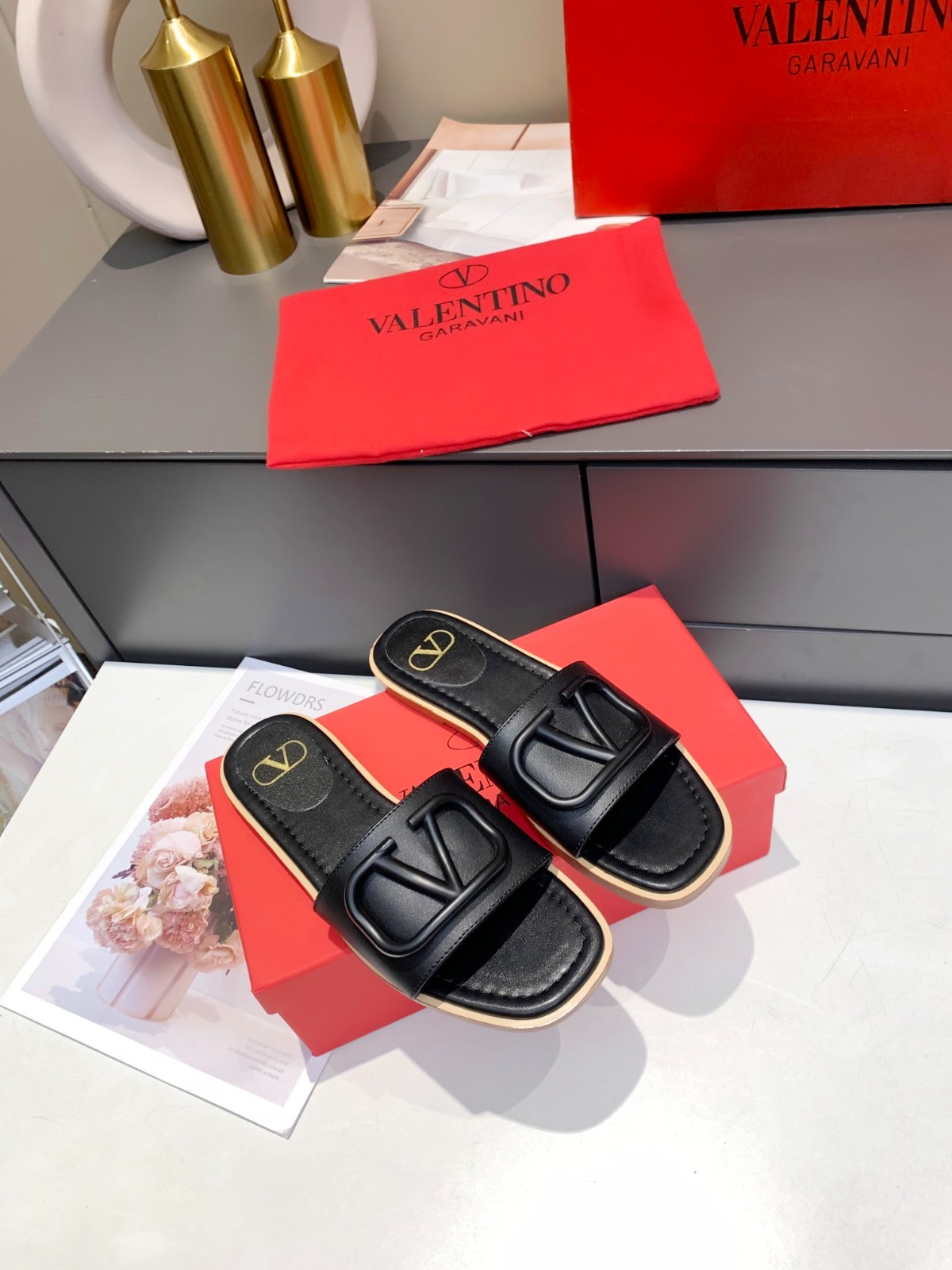119 009#016-Valentino-shoes-Yupoo-2021SS