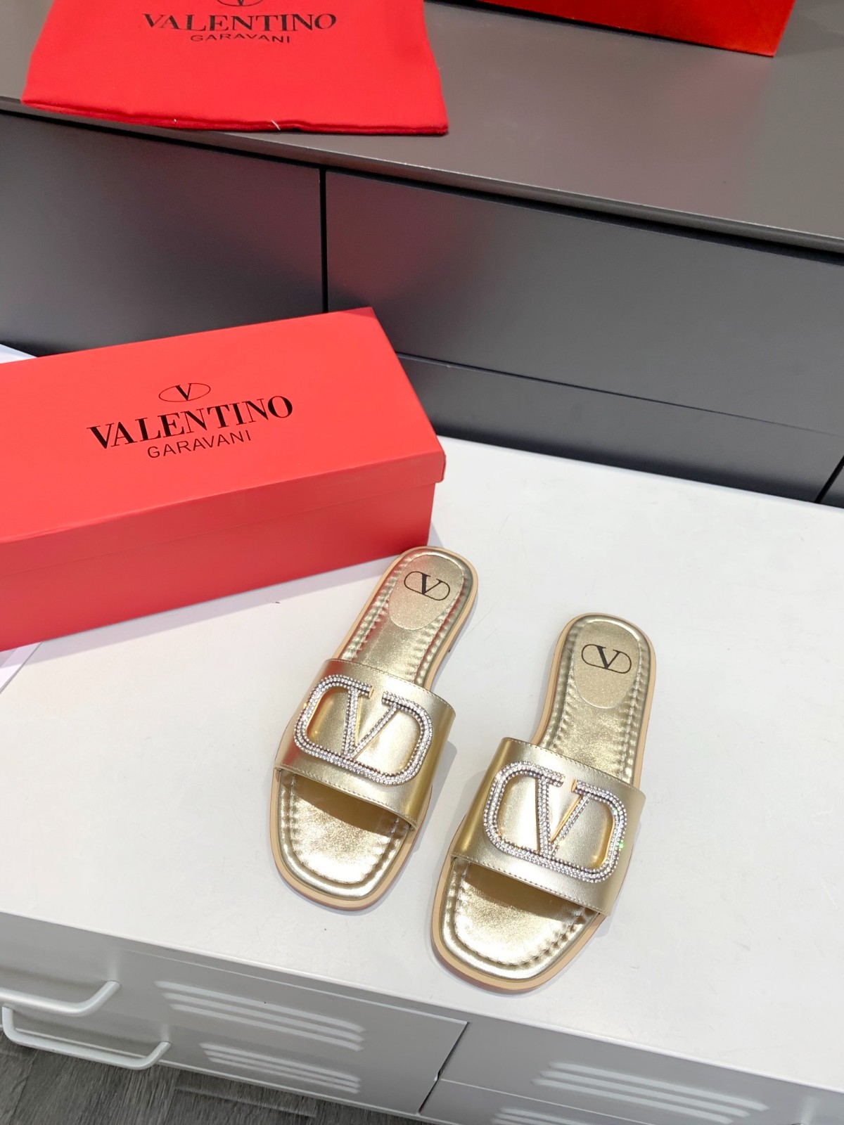 118 008#016-Valentino-shoes-Yupoo-2021SS