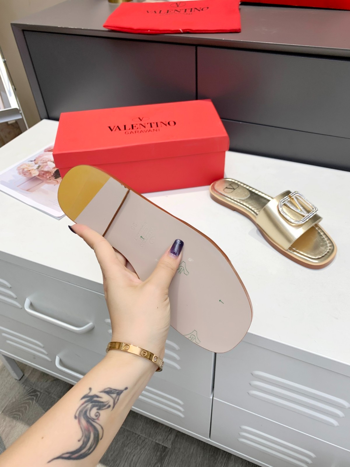 118 008#016-Valentino-shoes-Yupoo-2021SS