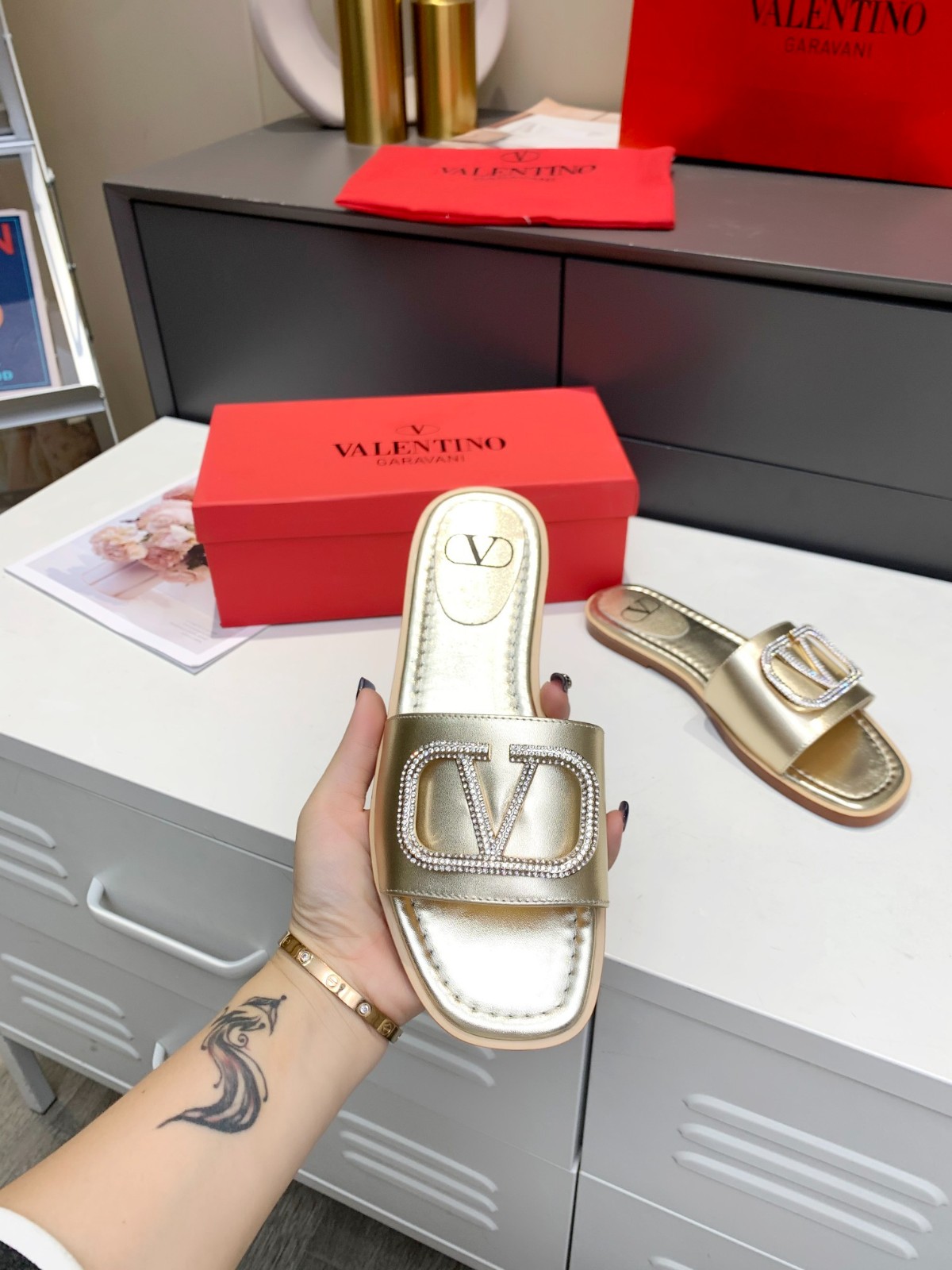 118 008#016-Valentino-shoes-Yupoo-2021SS