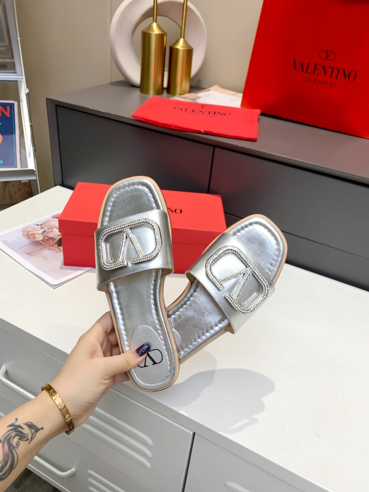 117 007#016-Valentino-shoes-Yupoo-2021SS