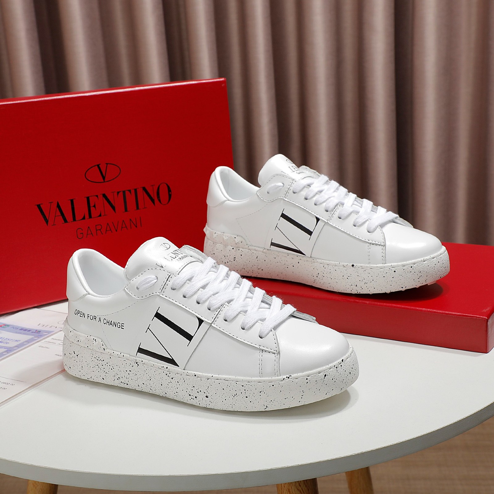103 055#016-Valentino-shoes-01-2022SS