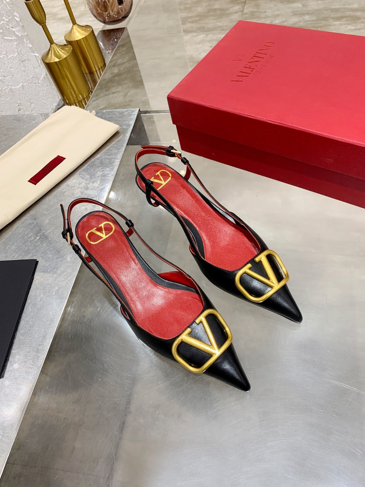 094 252#016-Valentino-shoes-dyoomall-2021SS