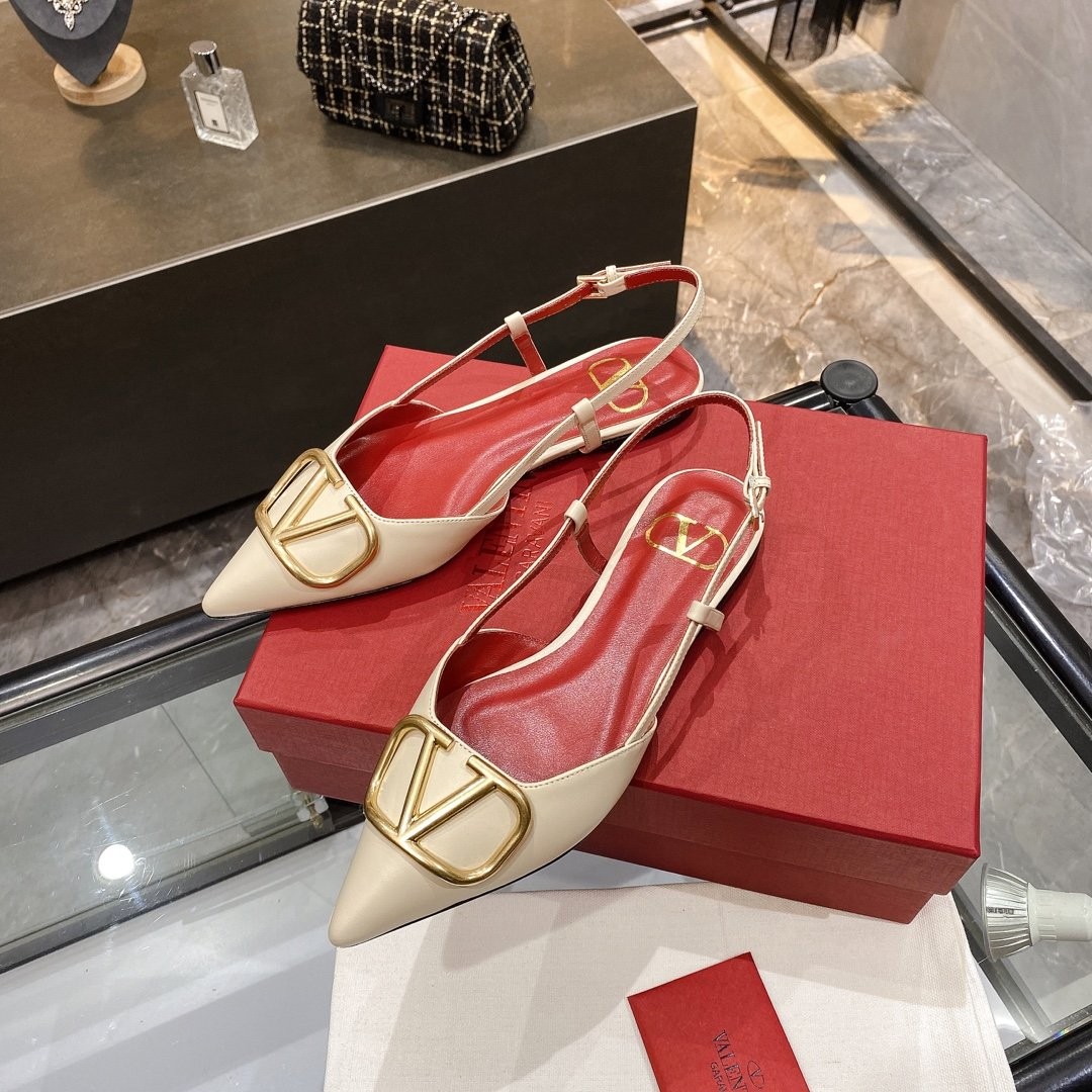 093 251#016-Valentino-shoes-dyoomall-2021SS