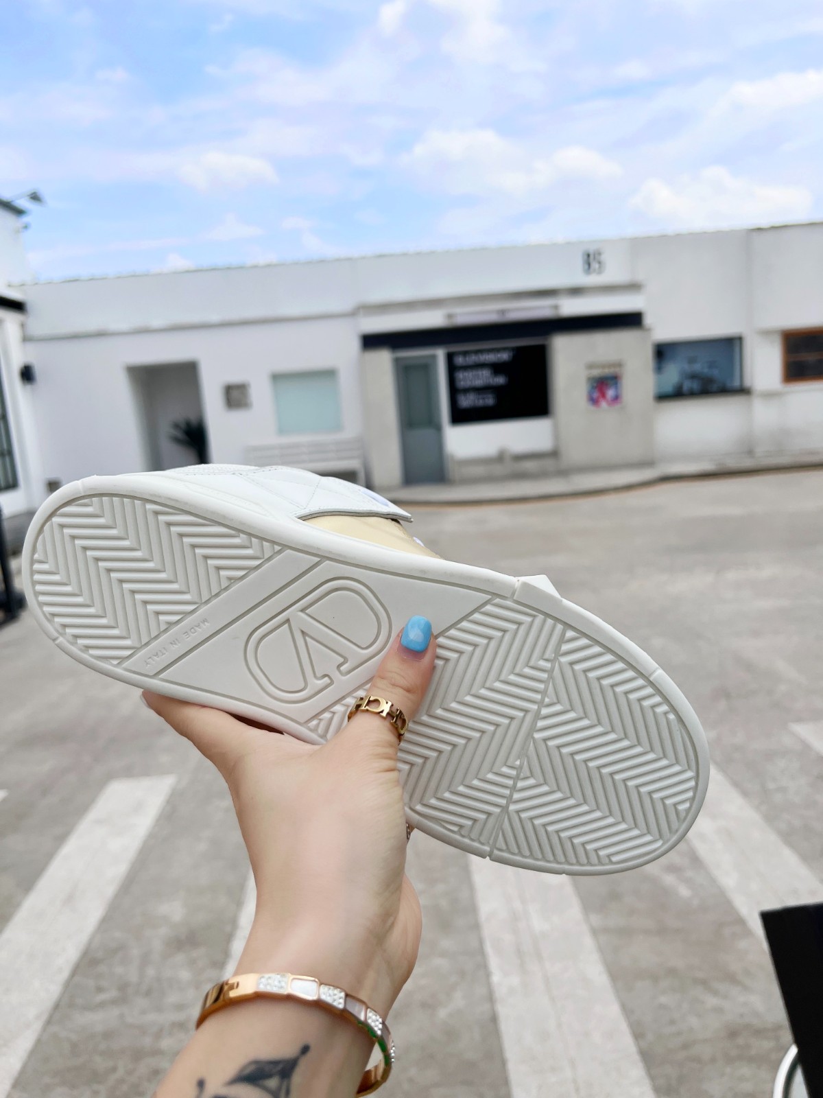 085 022#016-Valentino-shoes-01-2022SS