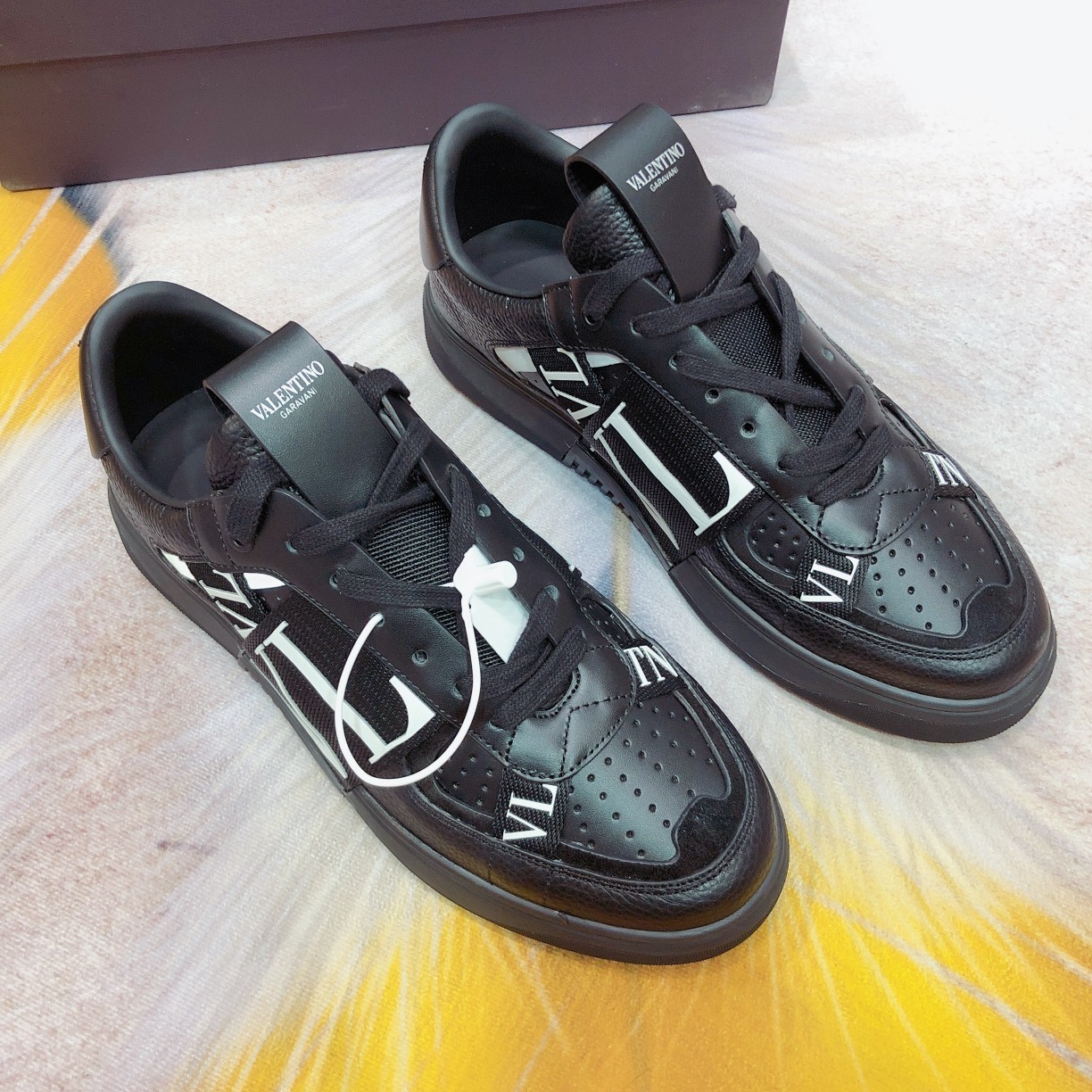082 232#016-Valentino-shoes-dyoomall-2021SS