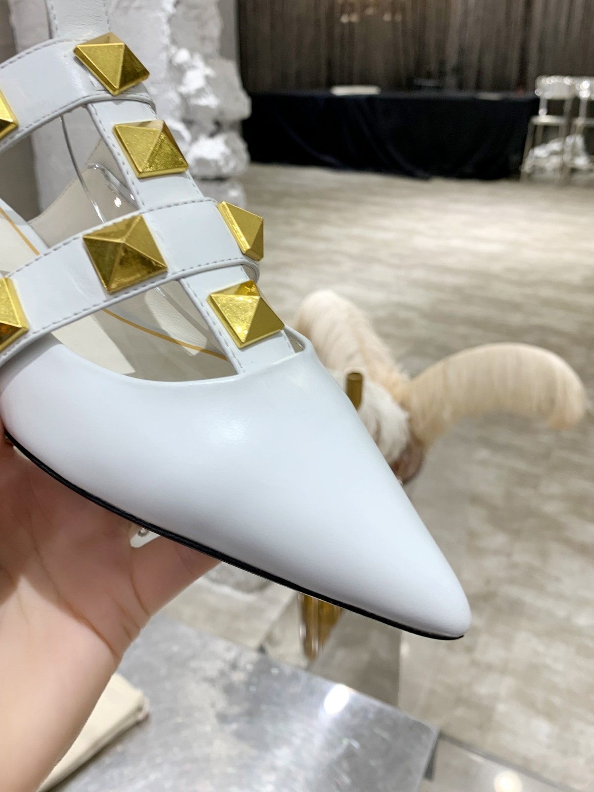080 230#016-Valentino-shoes-dyoomall-2021SS