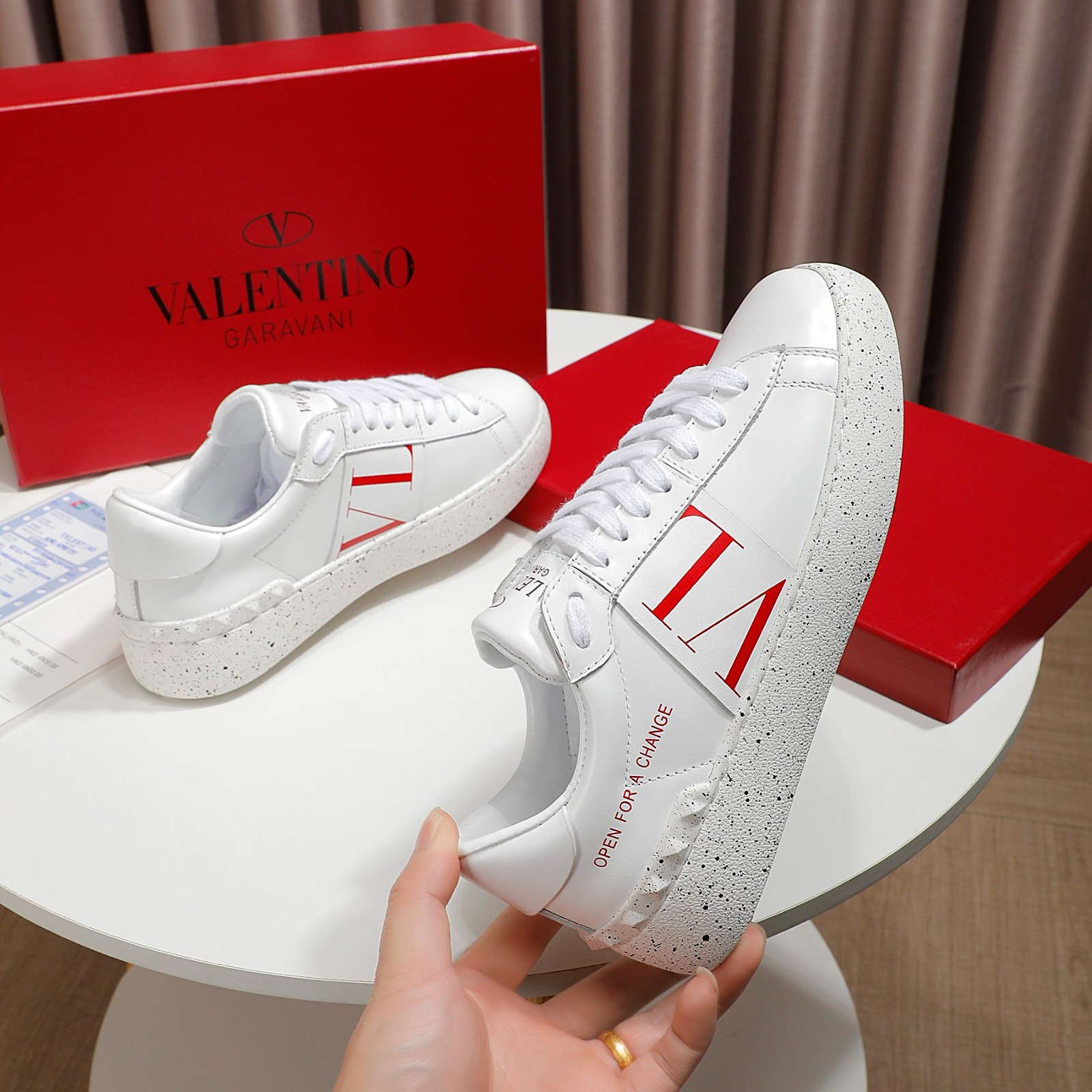 077 012#016-Valentino-shoes-01-2022SS