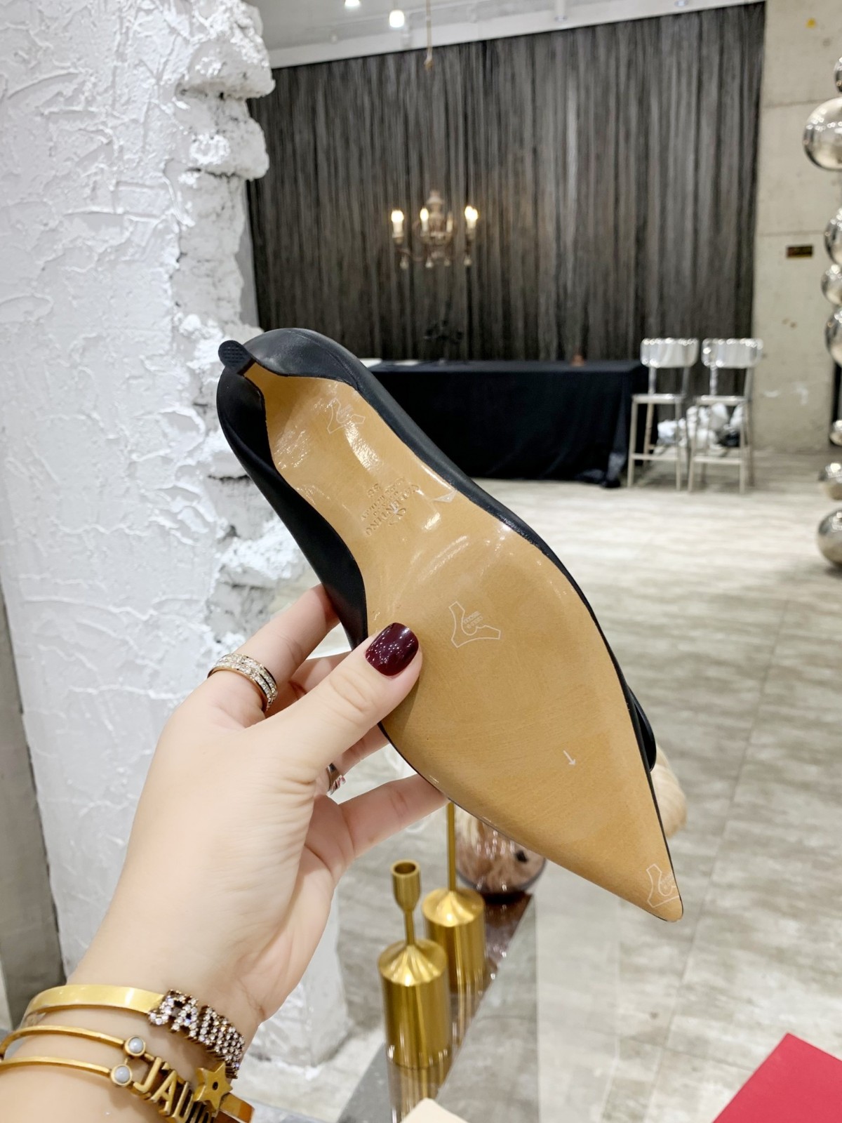 056 046#016-Valentino-shoes-dyoomall-2021SS