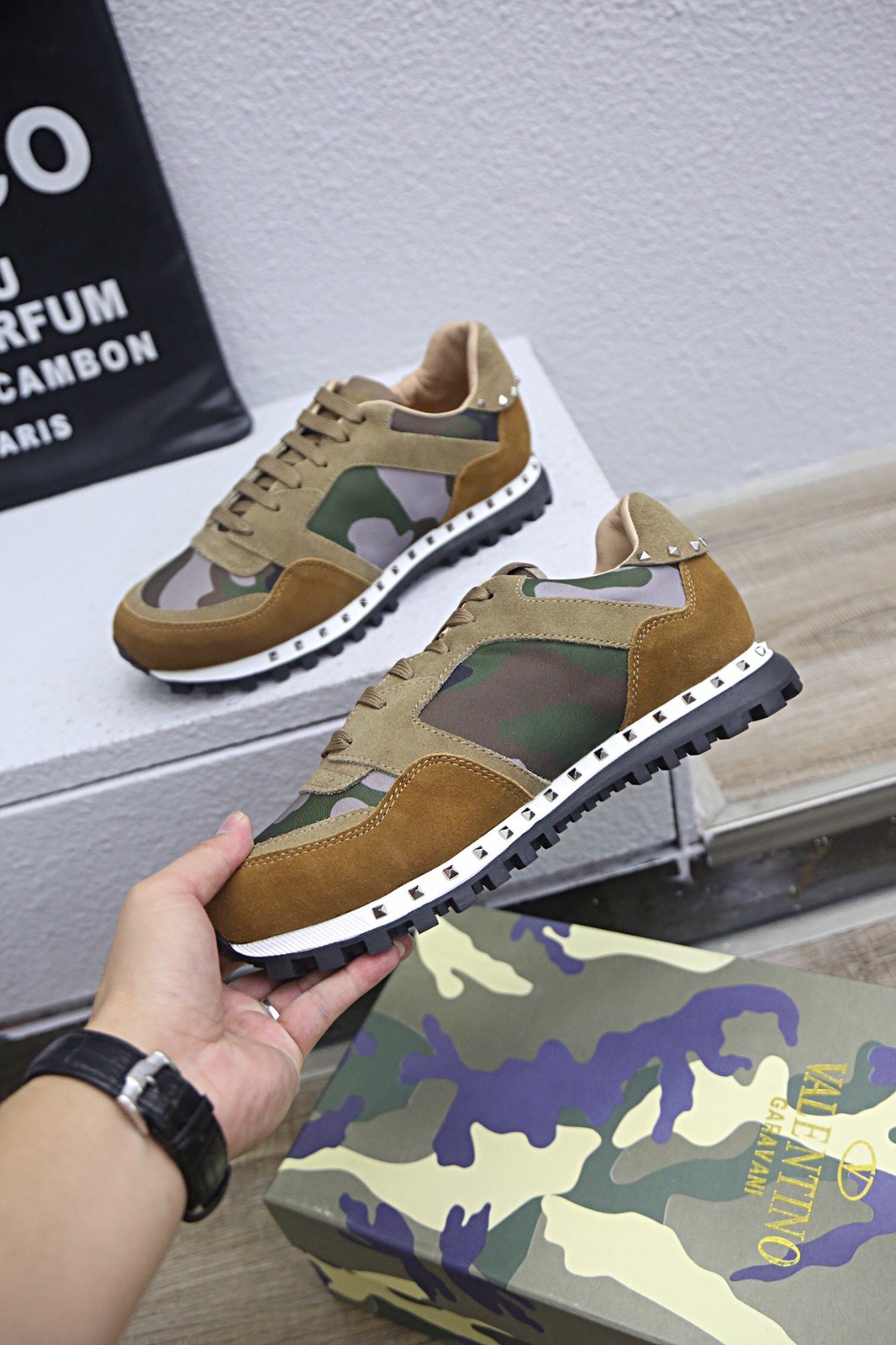 028 011#016-Valentino-shoes-dyoomall-2021SS
