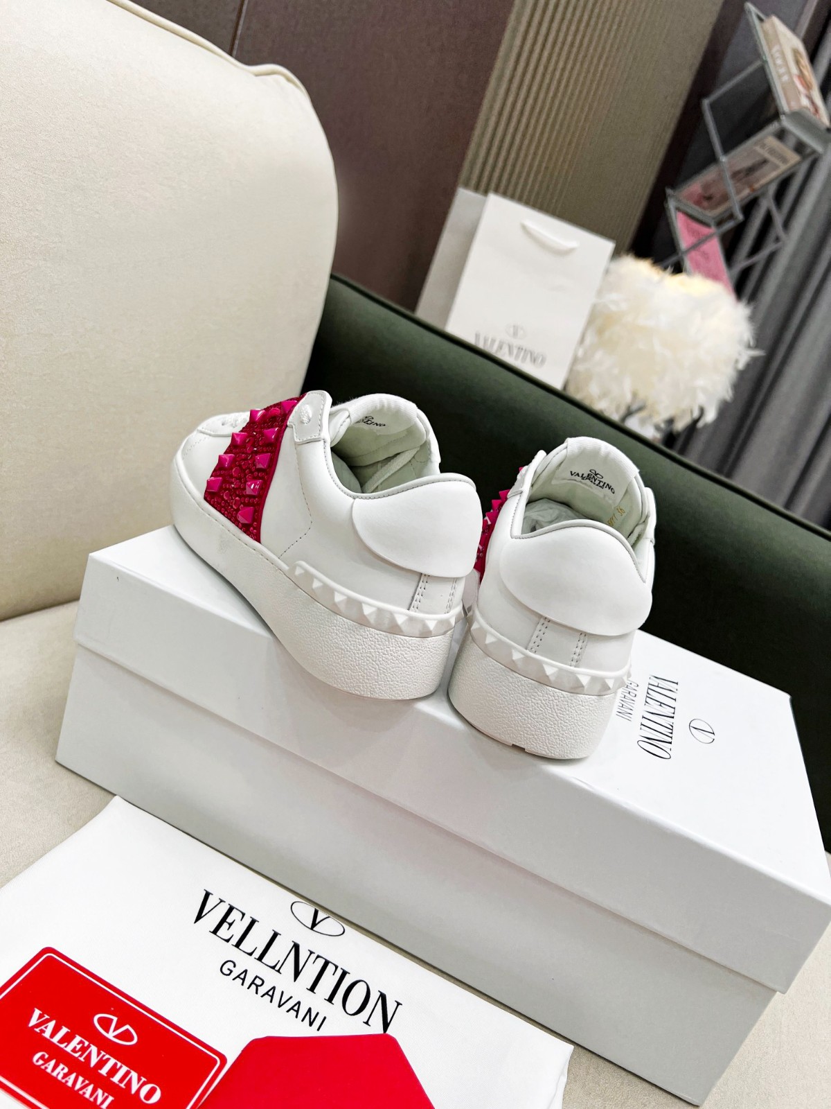 022 010#016-Valentino-shoes-2023SS