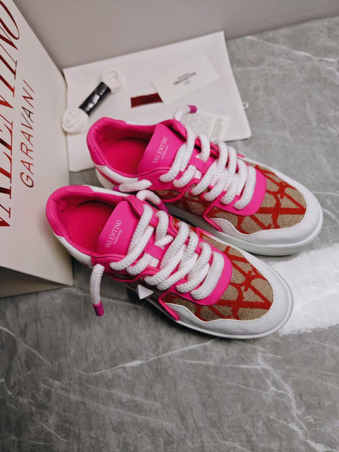 011 072#016-Valentino-shoes-02-2023SS
