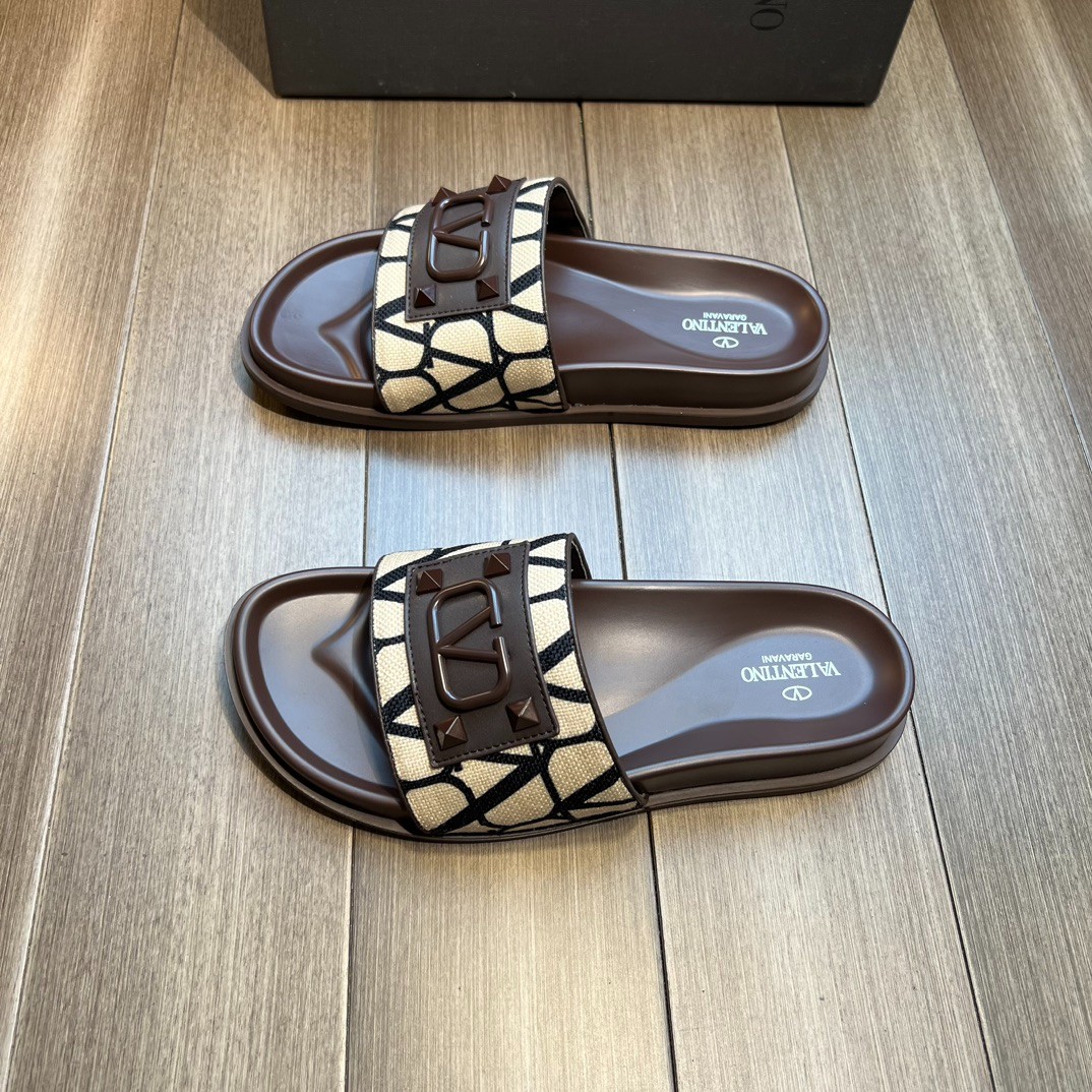 120 061#016-Valentino-shoes-02-2023SS