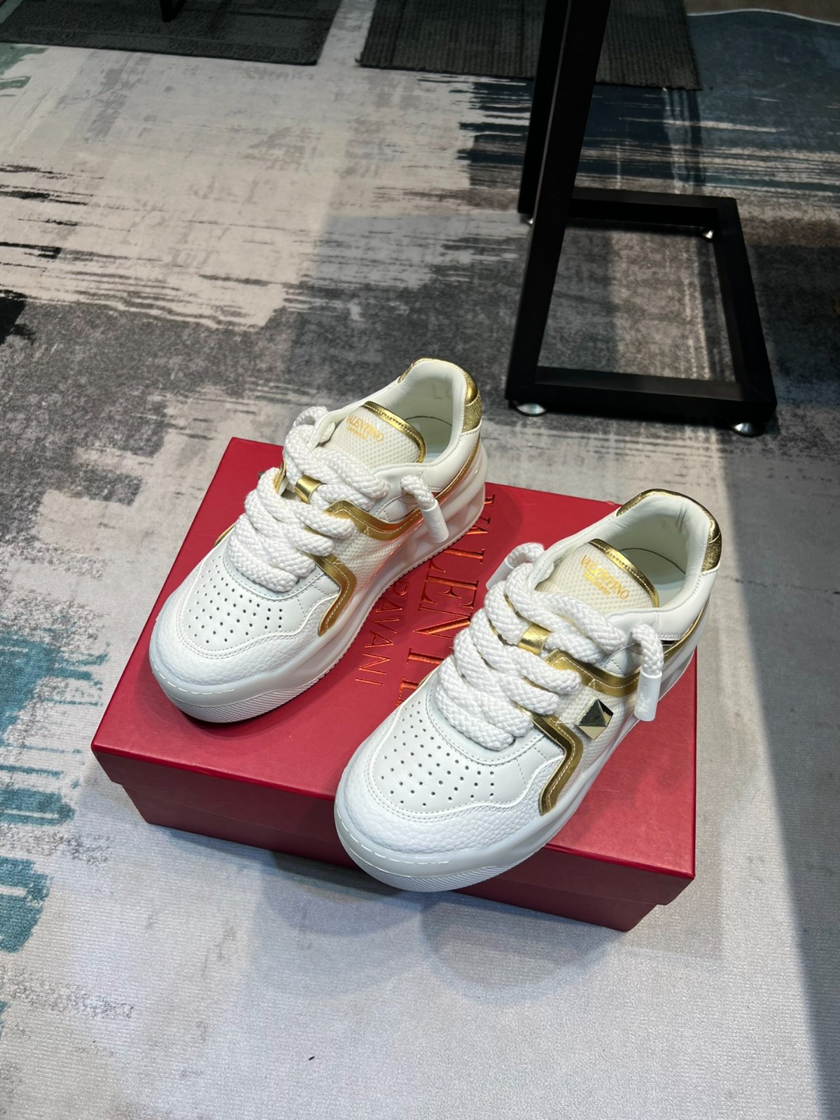 119 060#016-Valentino-shoes-02-2023SS