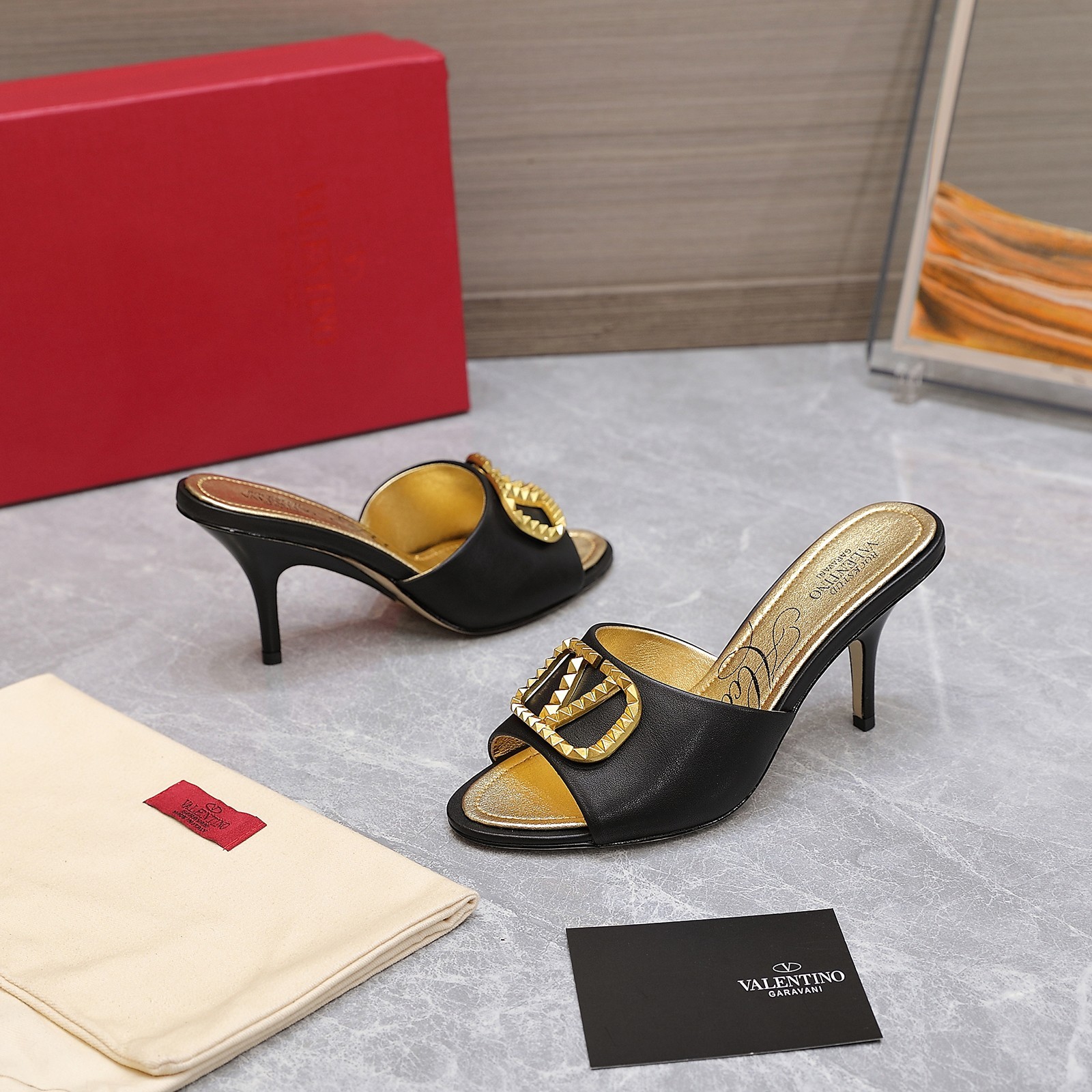 110 051#016-Valentino-shoes-02-2023SS