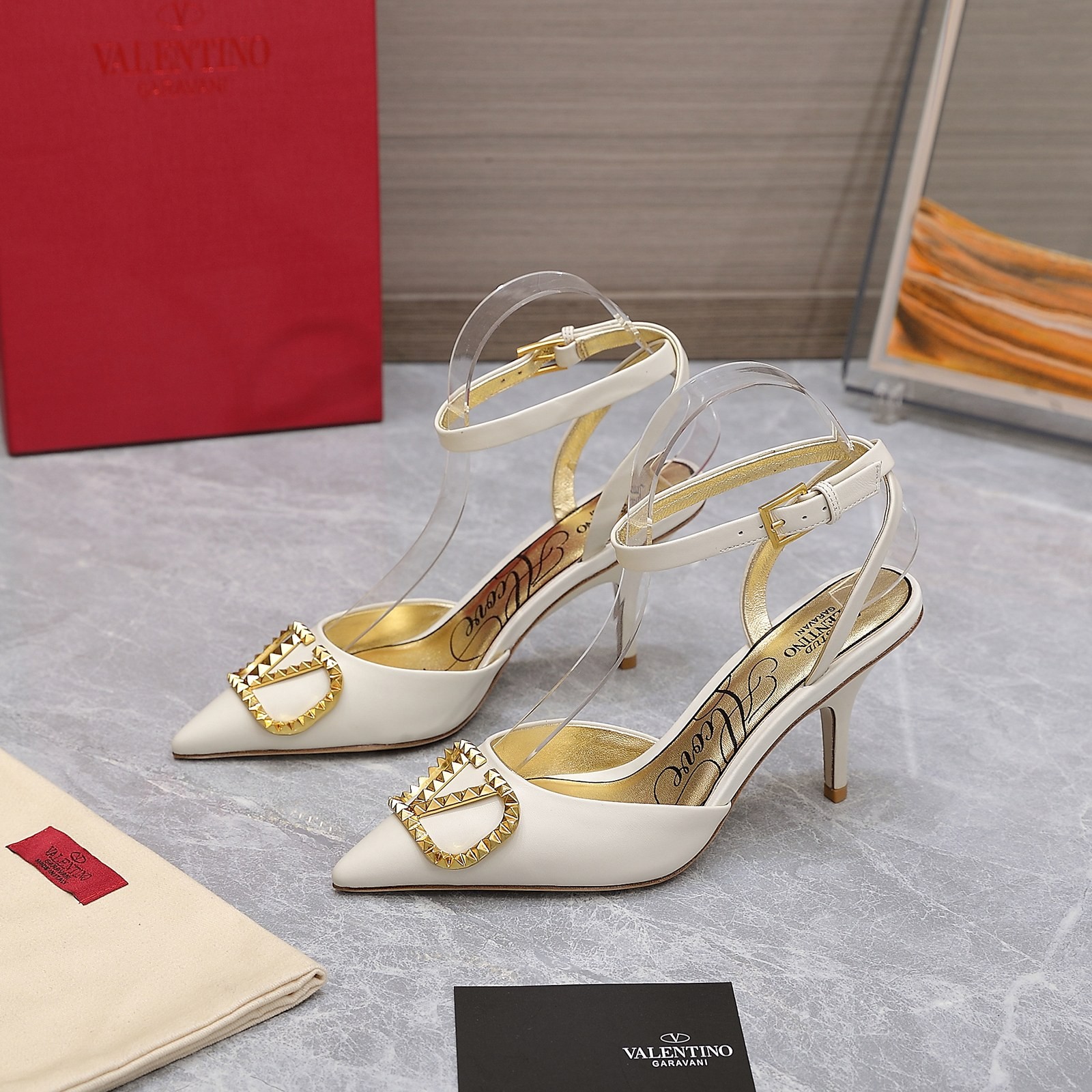 109 050#016-Valentino-shoes-02-2023SS