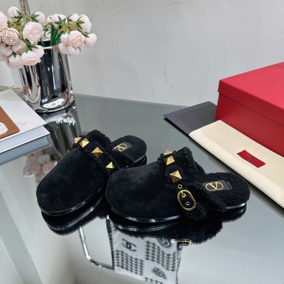 107 048#016-Valentino-shoes-02-2023SS