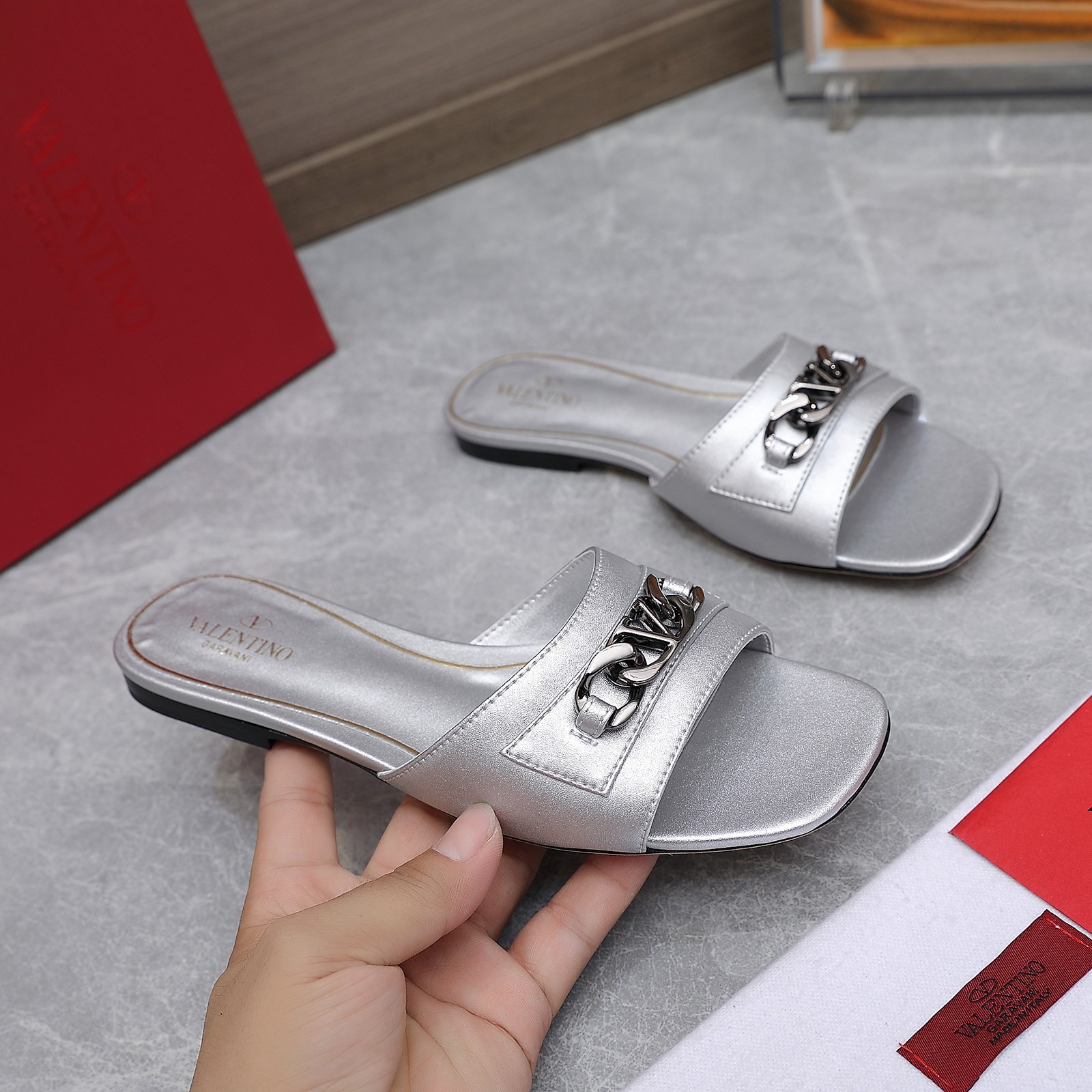 106 047#016-Valentino-shoes-02-2023SS