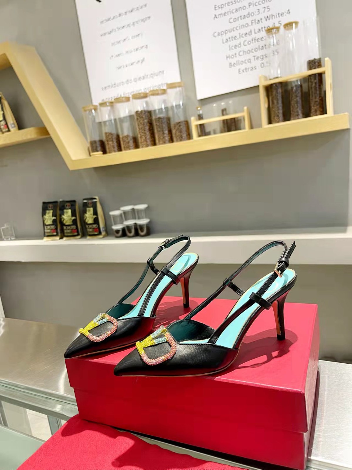 105 046#016-Valentino-shoes-02-2023SS