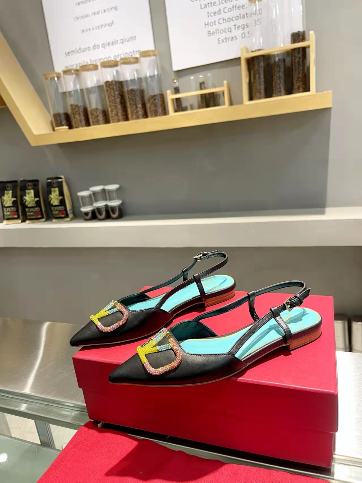 105 046#016-Valentino-shoes-02-2023SS