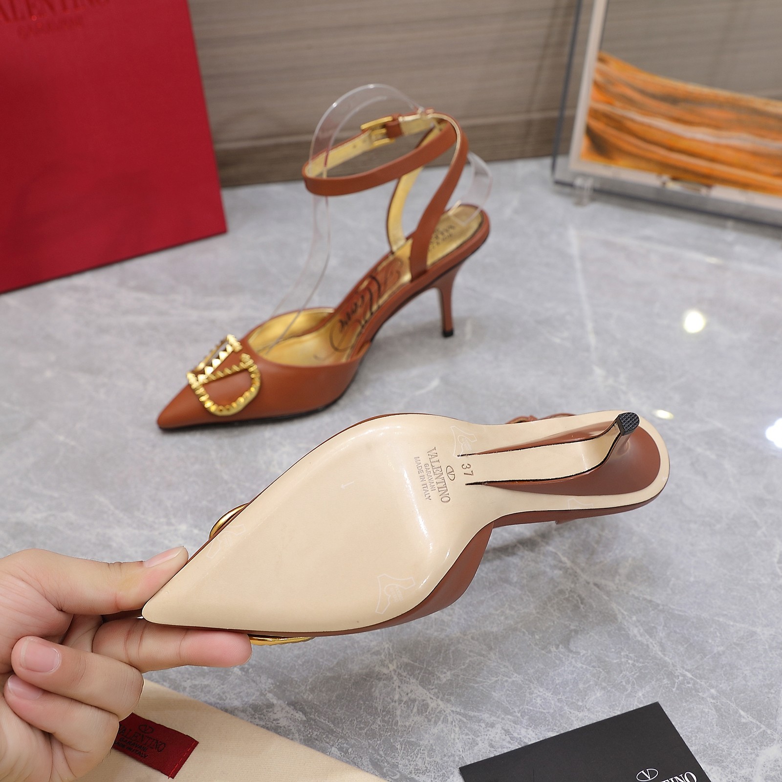 006 067#016-Valentino-shoes-02-2023SS