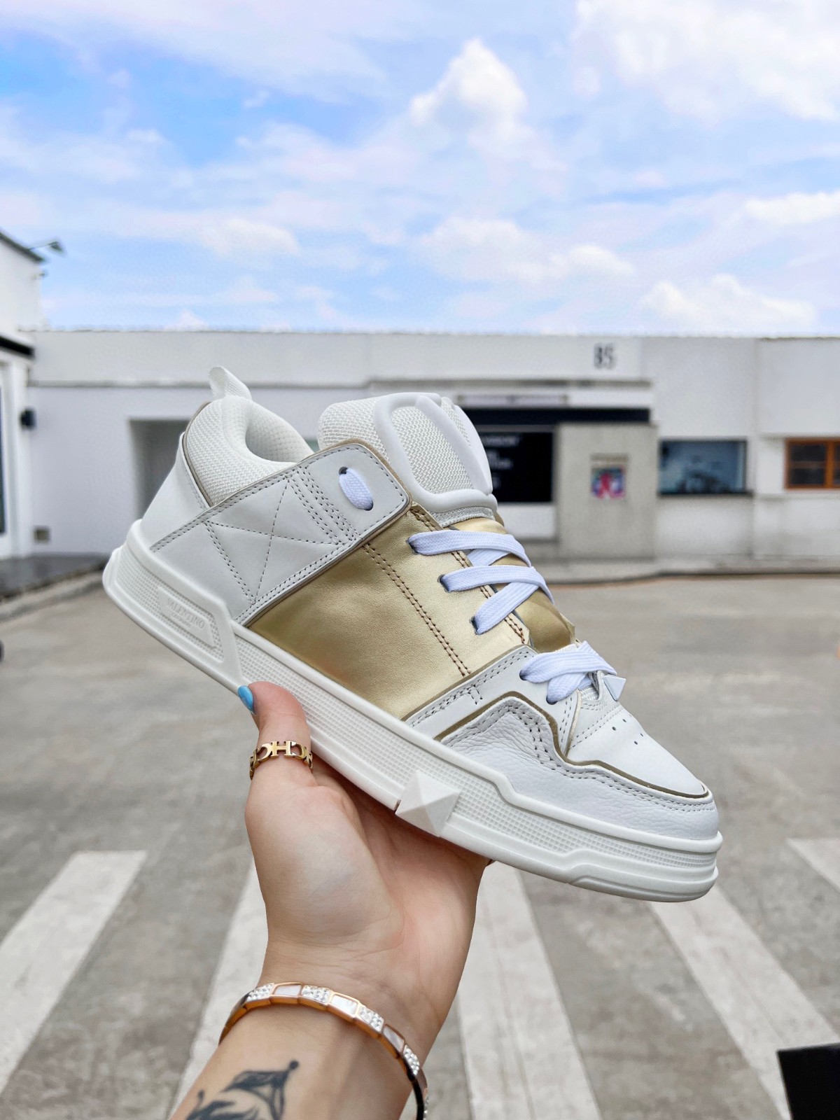 004 065#016-Valentino-shoes-02-2023SS