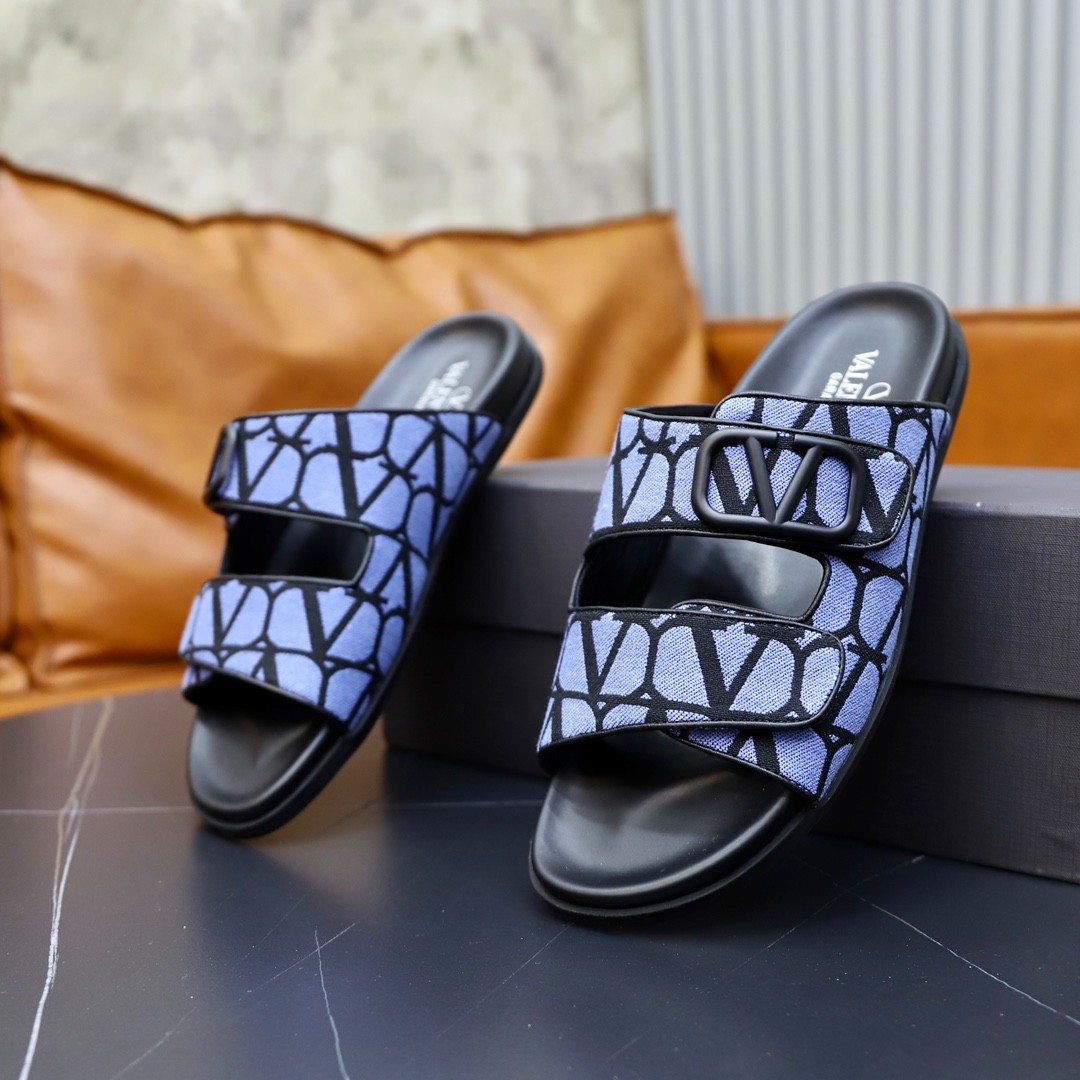 002 063#016-Valentino-shoes-02-2023SS