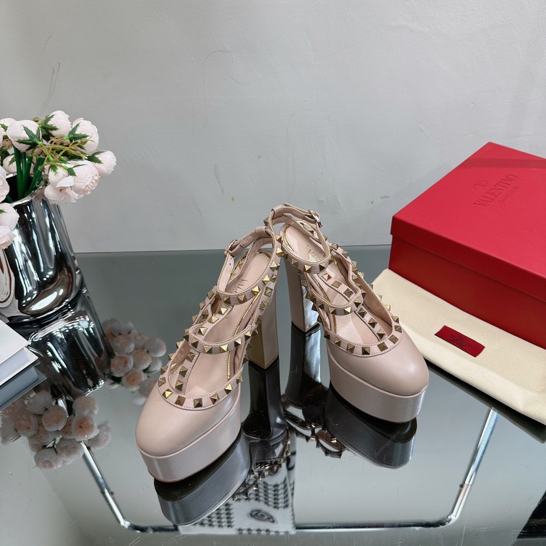 001 062#016-Valentino-shoes-02-2023SS
