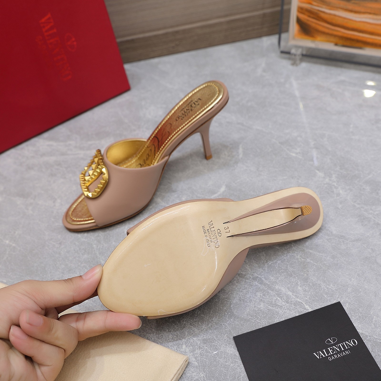 101 042#016-Valentino-shoes-02-2023SS