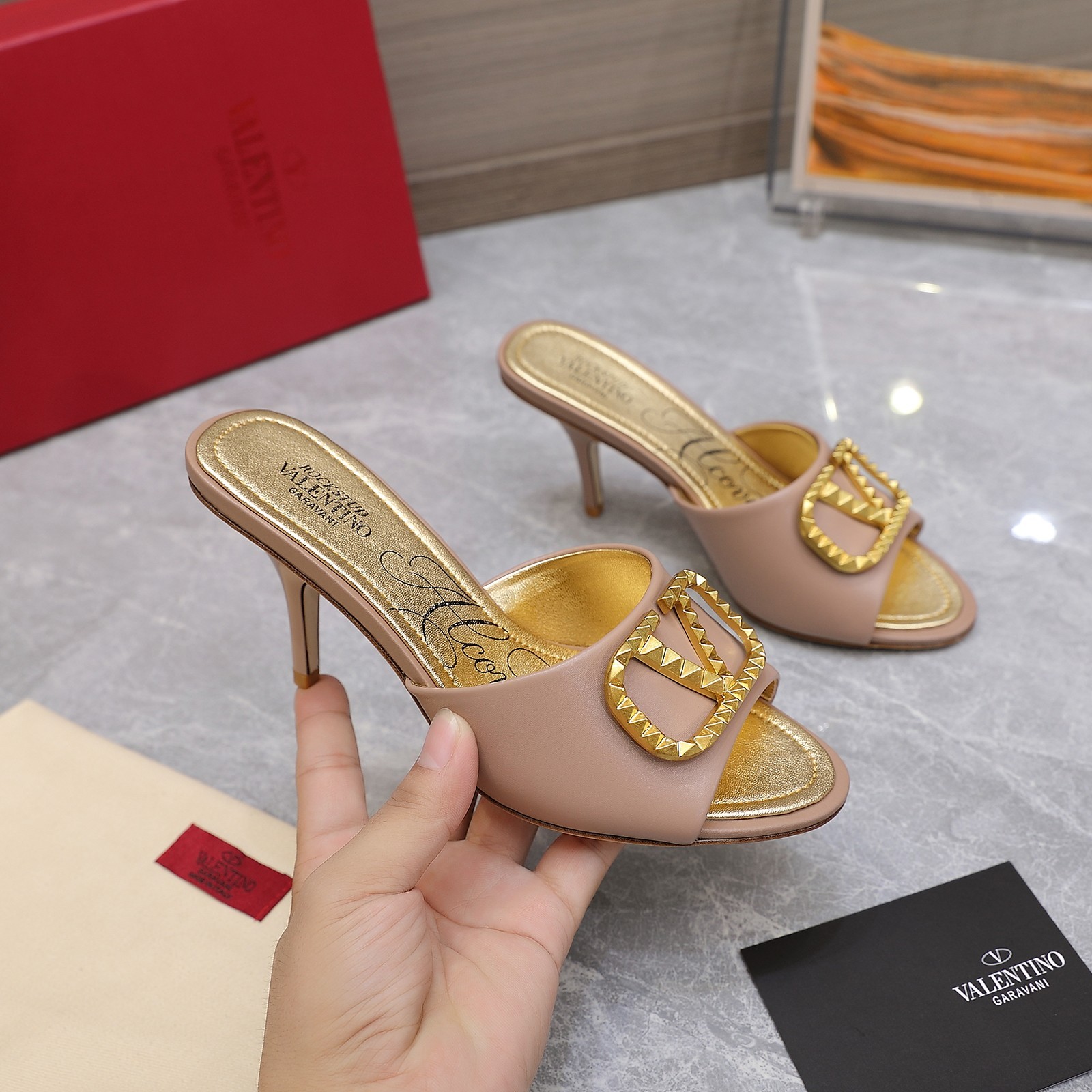 101 042#016-Valentino-shoes-02-2023SS