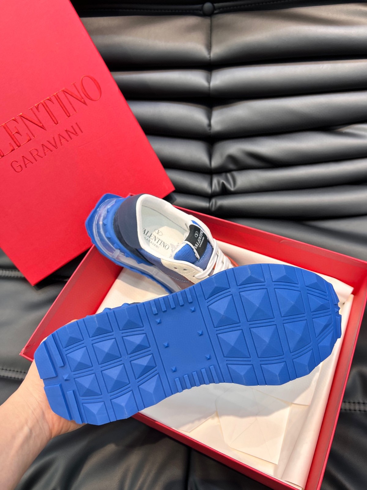097 038#016-Valentino-shoes-02-2023SS