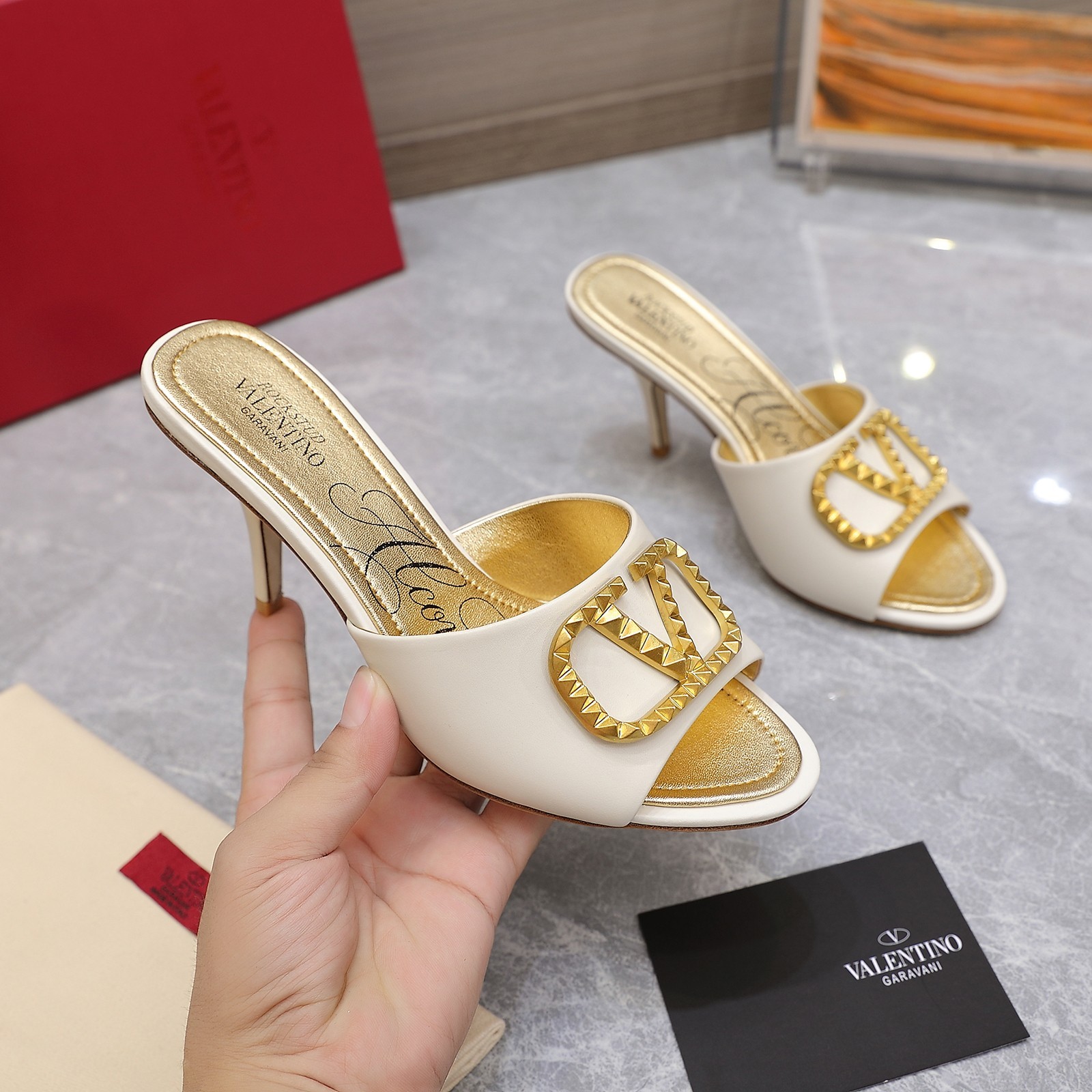 086 027#016-Valentino-shoes-02-2023SS