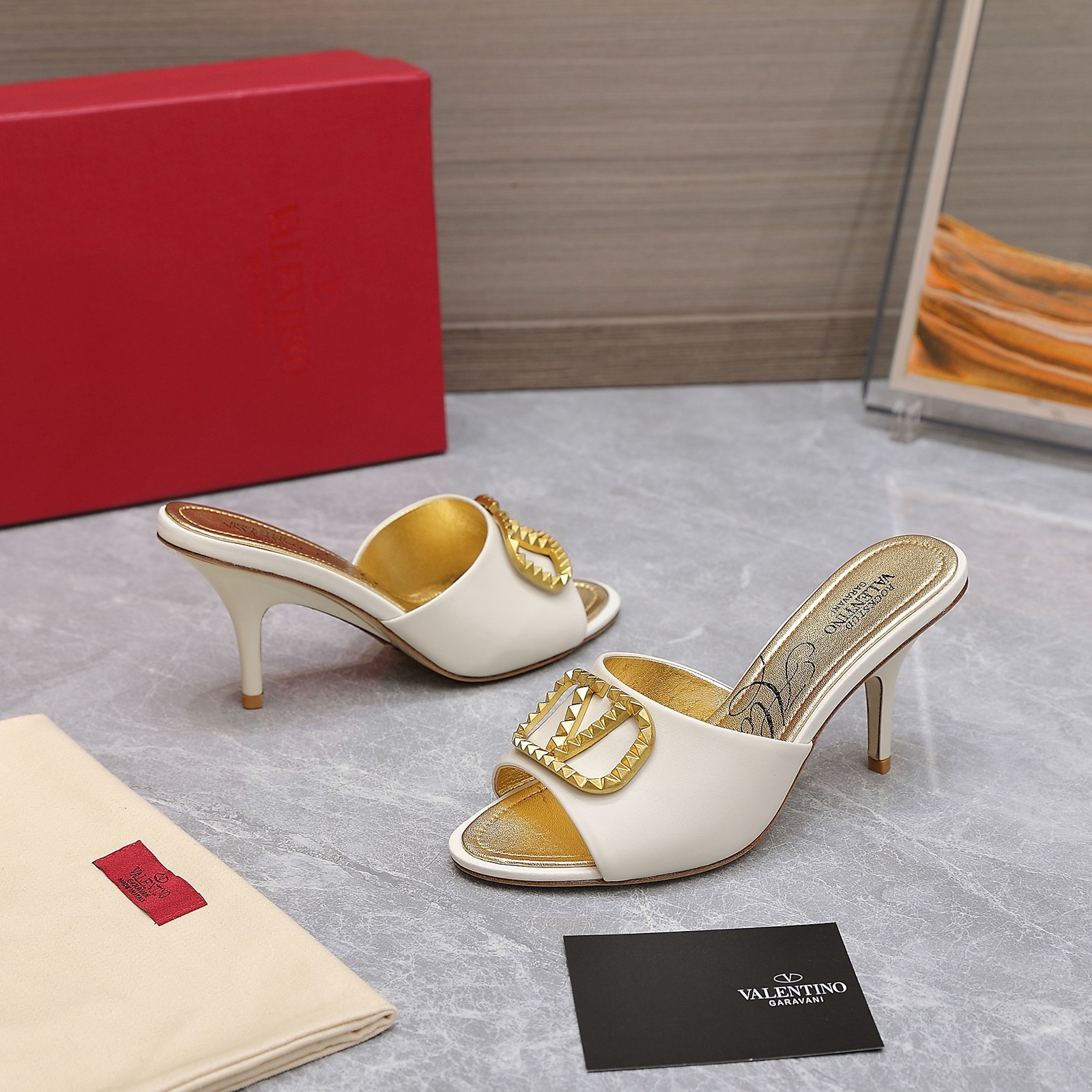 086 027#016-Valentino-shoes-02-2023SS