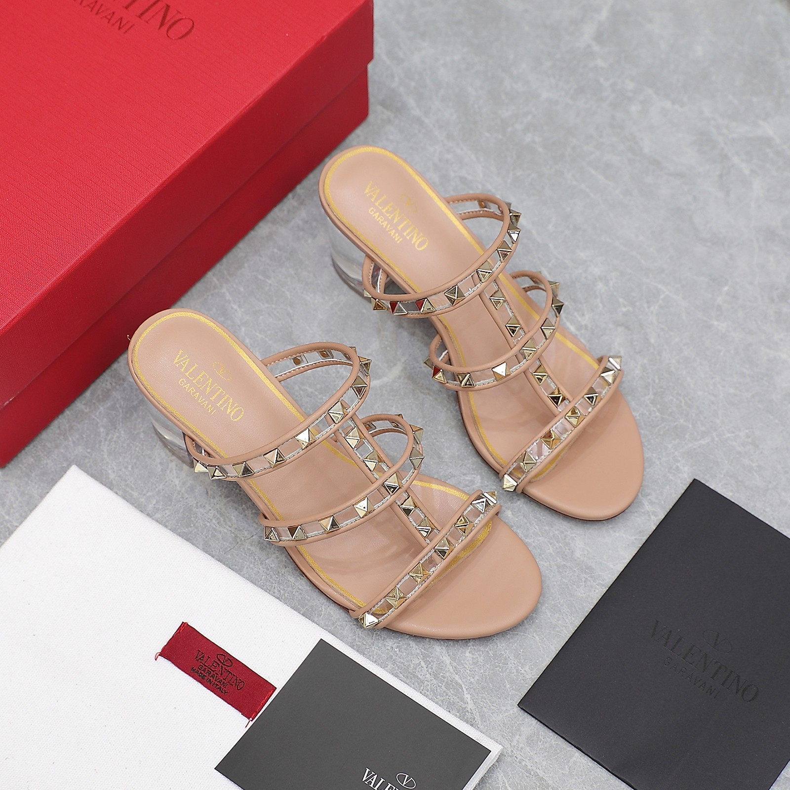 085 026#016-Valentino-shoes-02-2023SS
