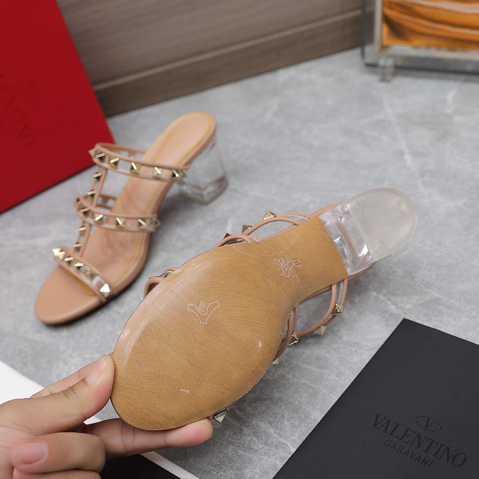 085 026#016-Valentino-shoes-02-2023SS