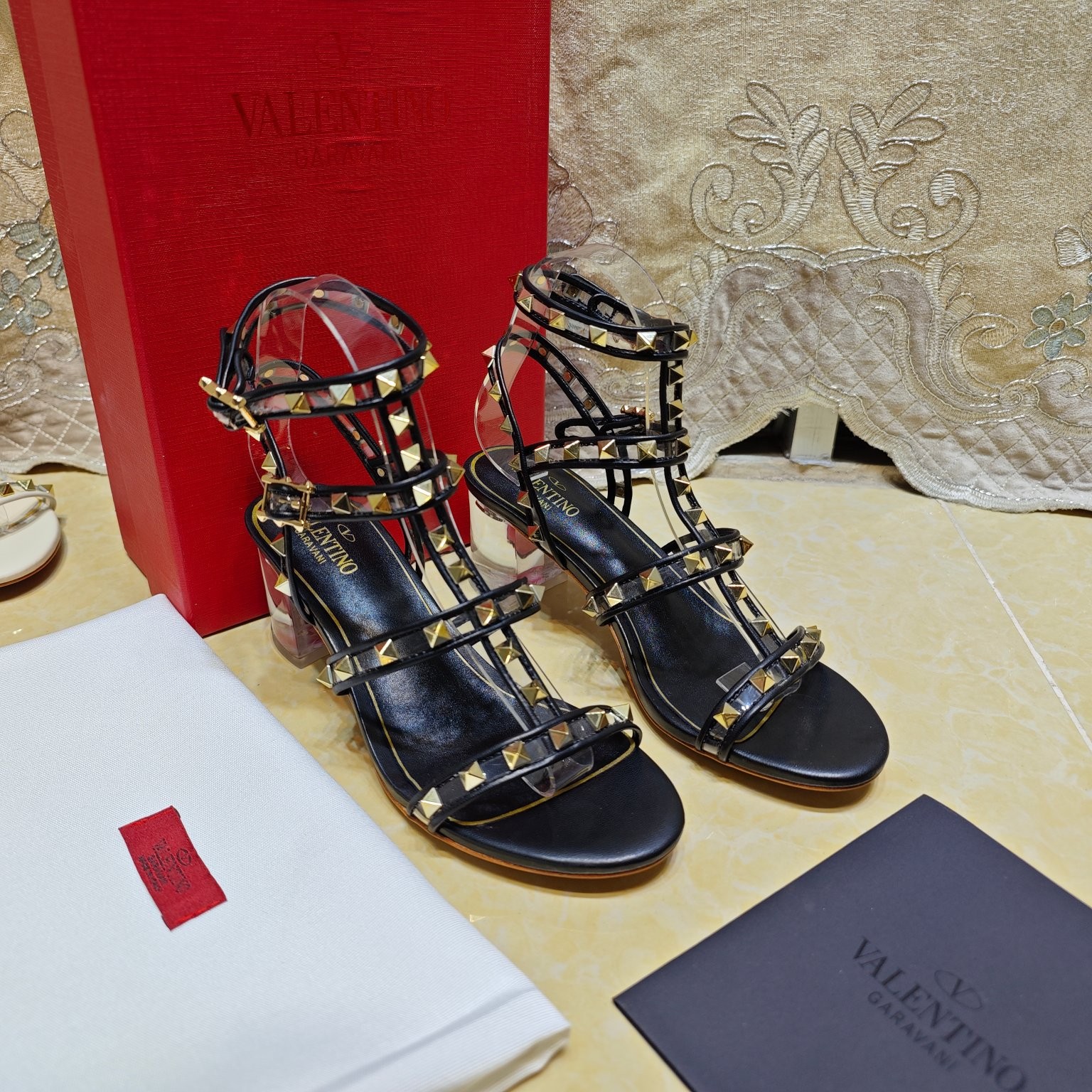081 022#016-Valentino-shoes-02-2023SS