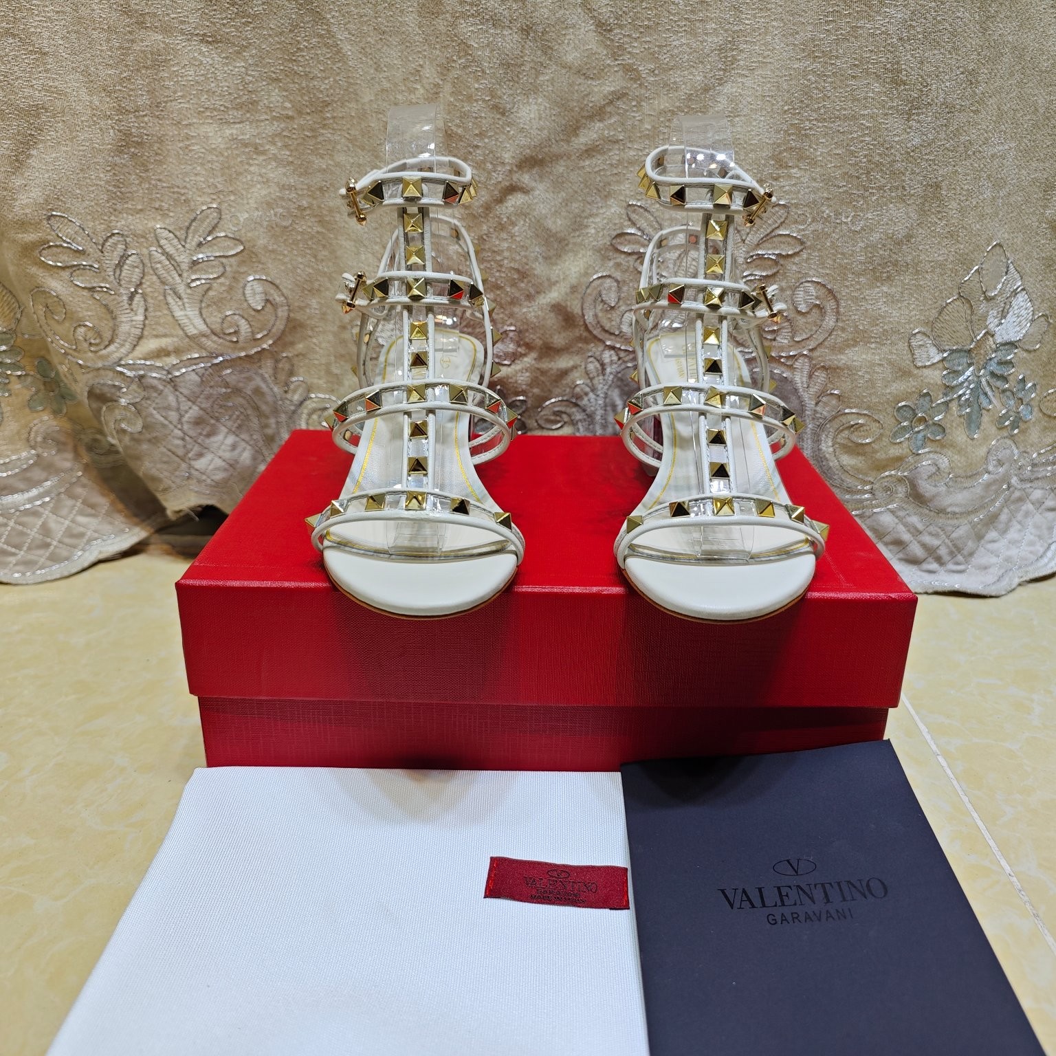 077 018#016-Valentino-shoes-02-2023SS